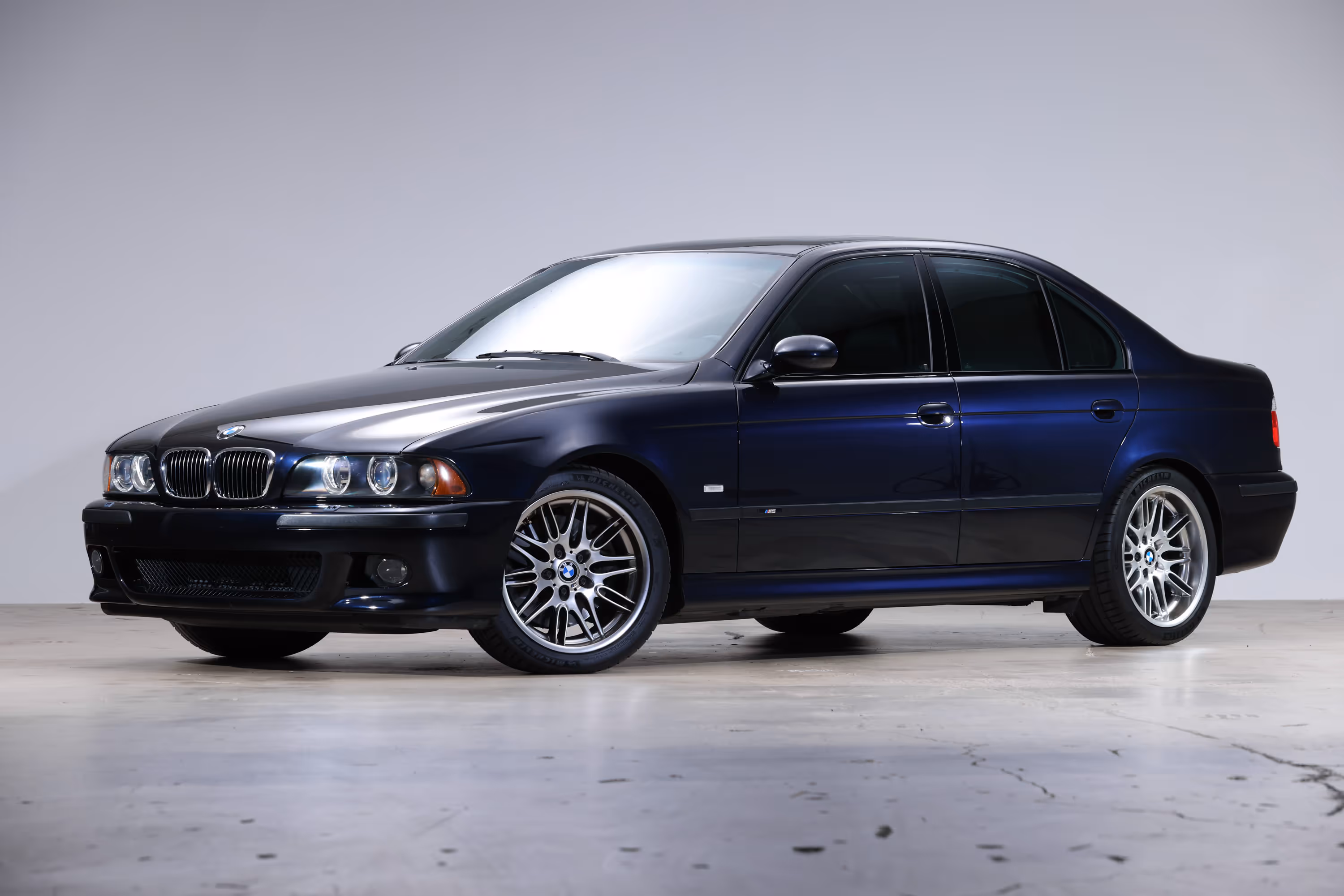 2003 BMW E39 M5 - Image 4