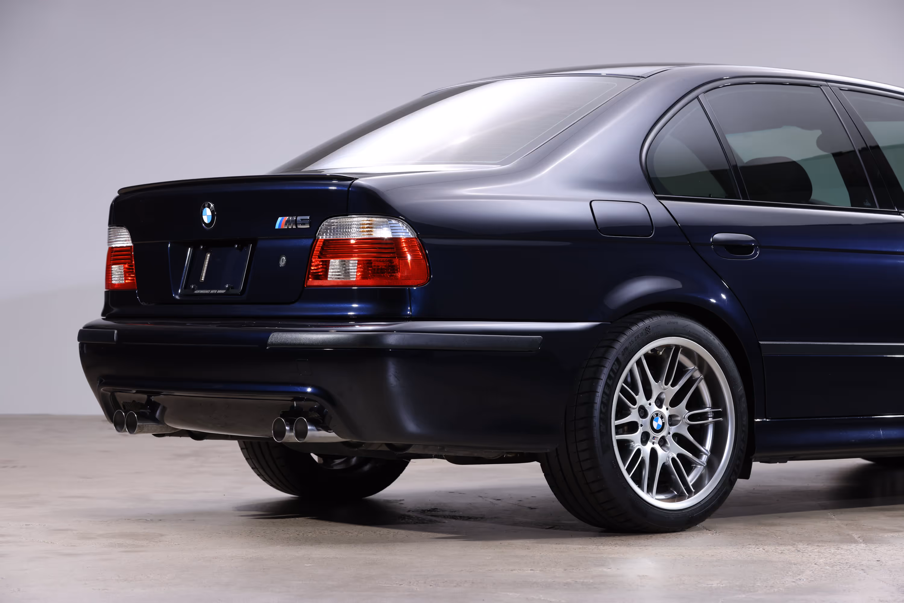 2003 BMW E39 M5