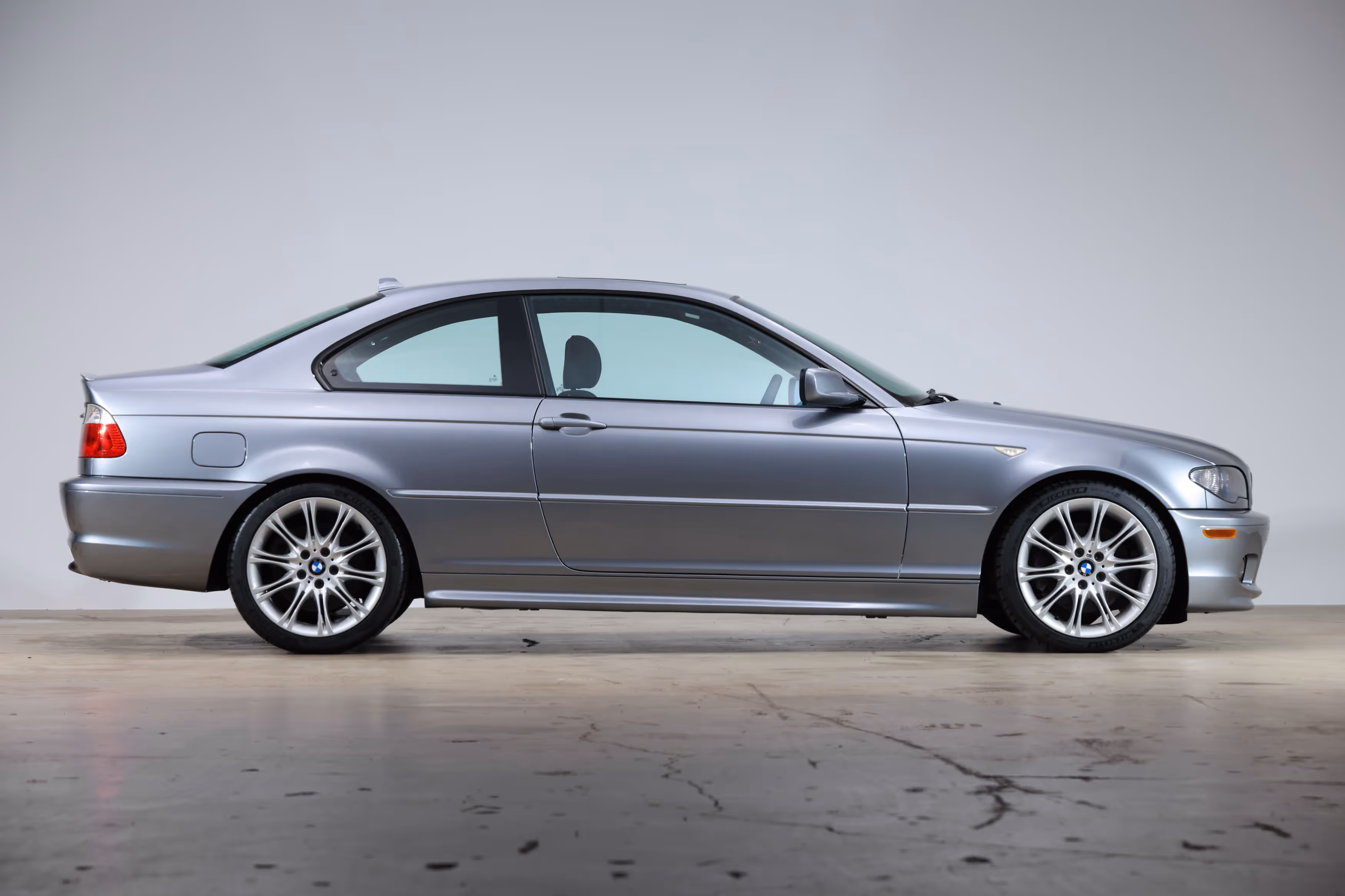 2004 BMW E46 330 ZHP - Image 5