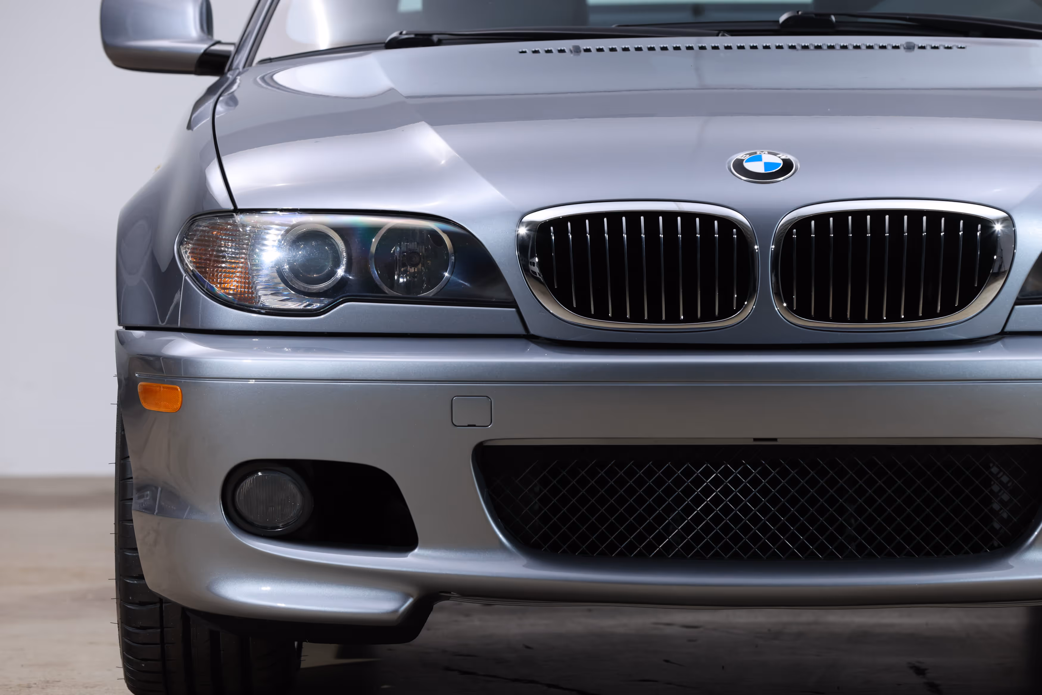 2004 BMW E46 330 ZHP - Image 11