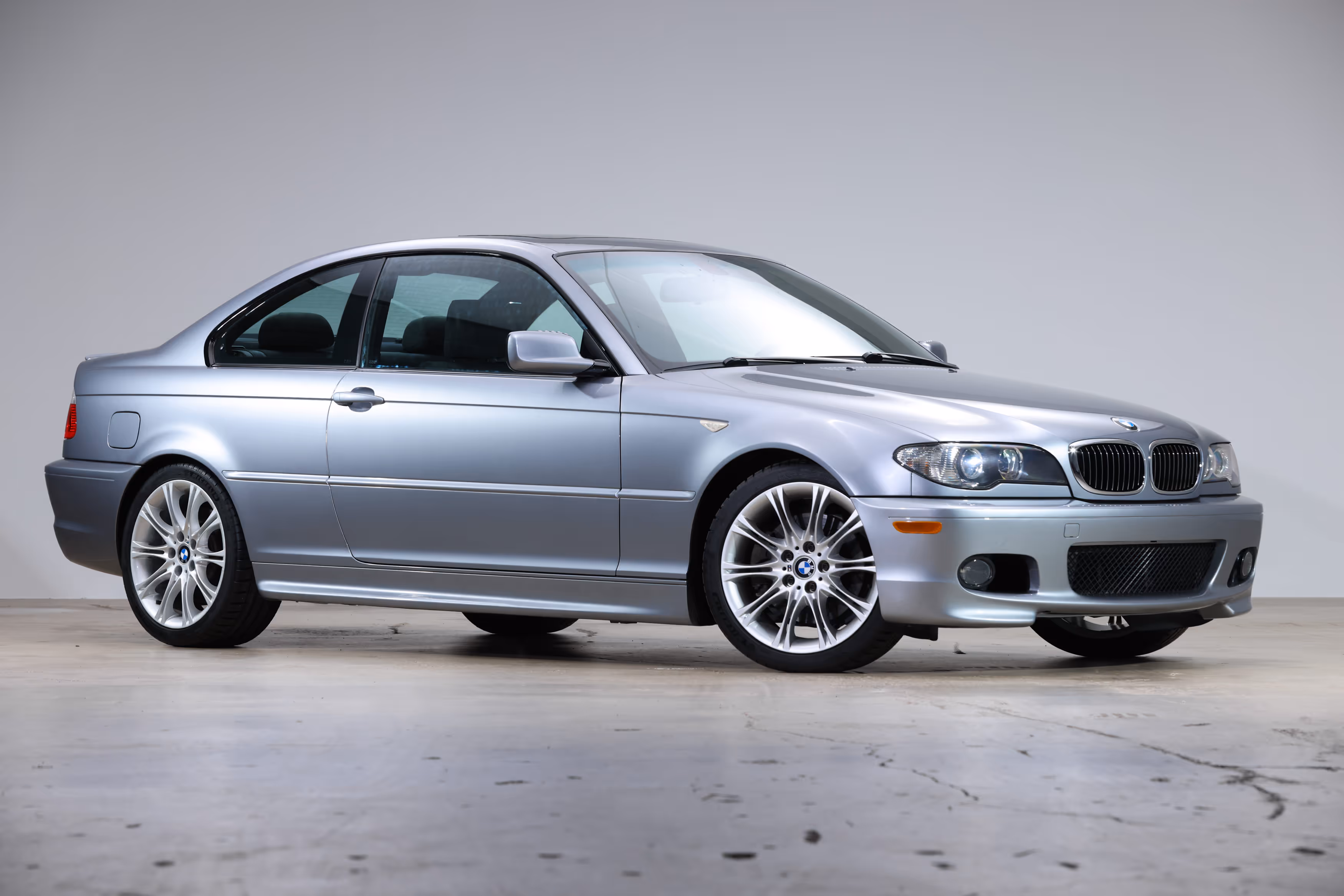 2004 BMW E46 330 ZHP - Image 1