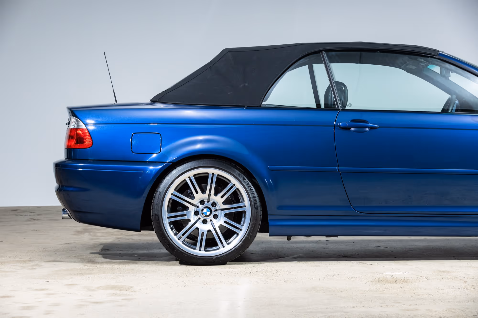 2005 E46 M3 CONVERTIBLE - Image 11