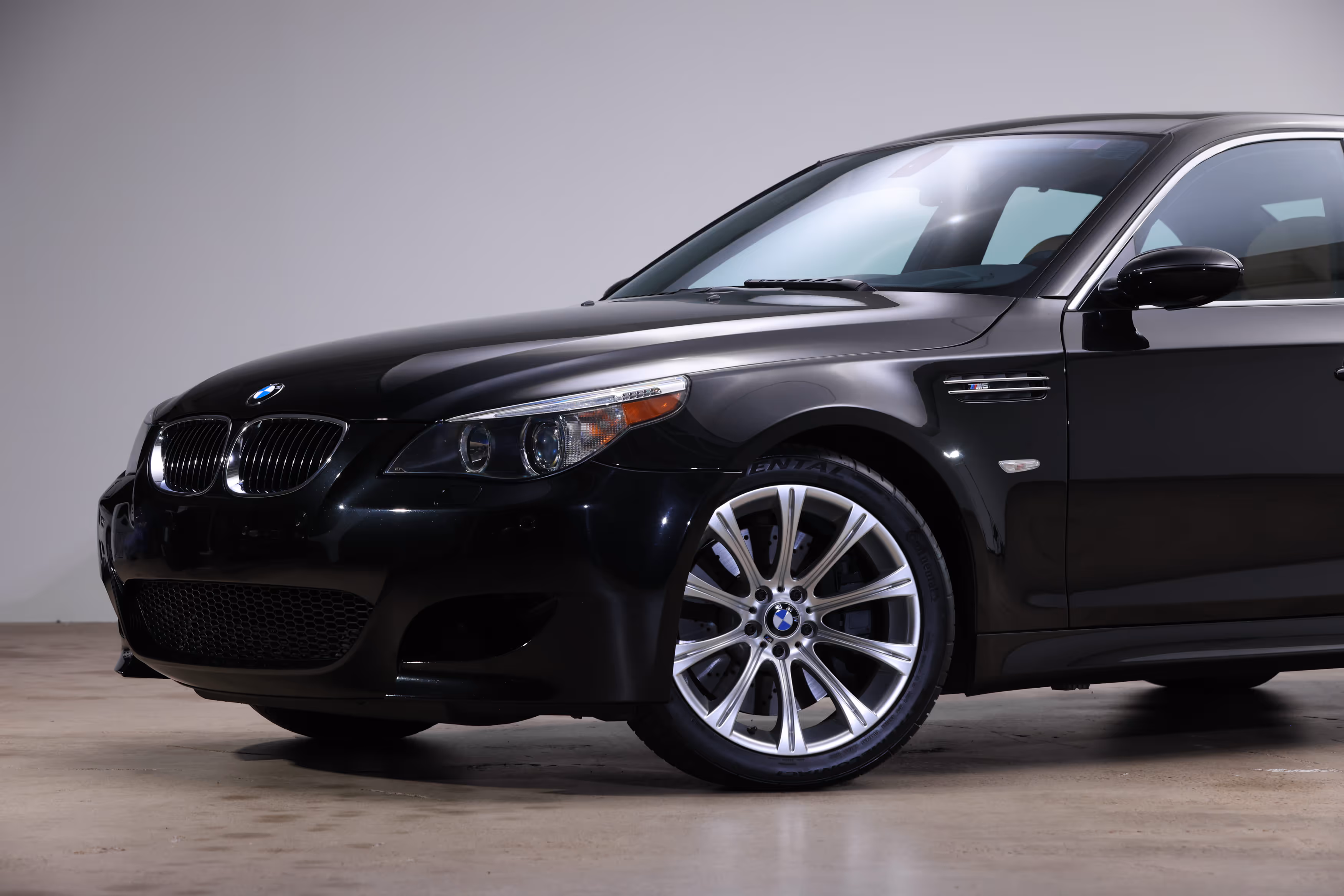 2006 BMW E60 M5 - Image 13