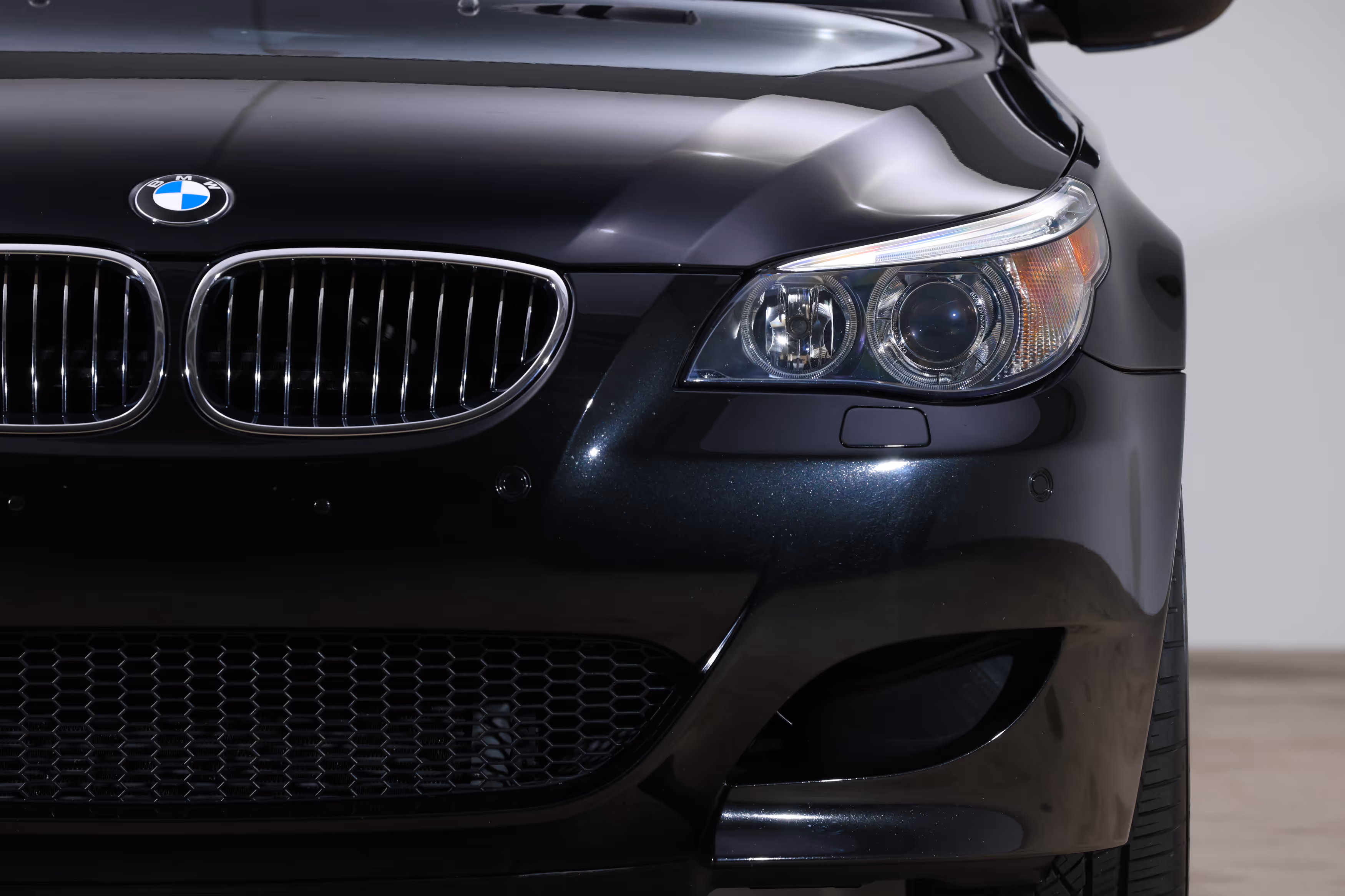 2006 BMW E60 M5 - Image 14