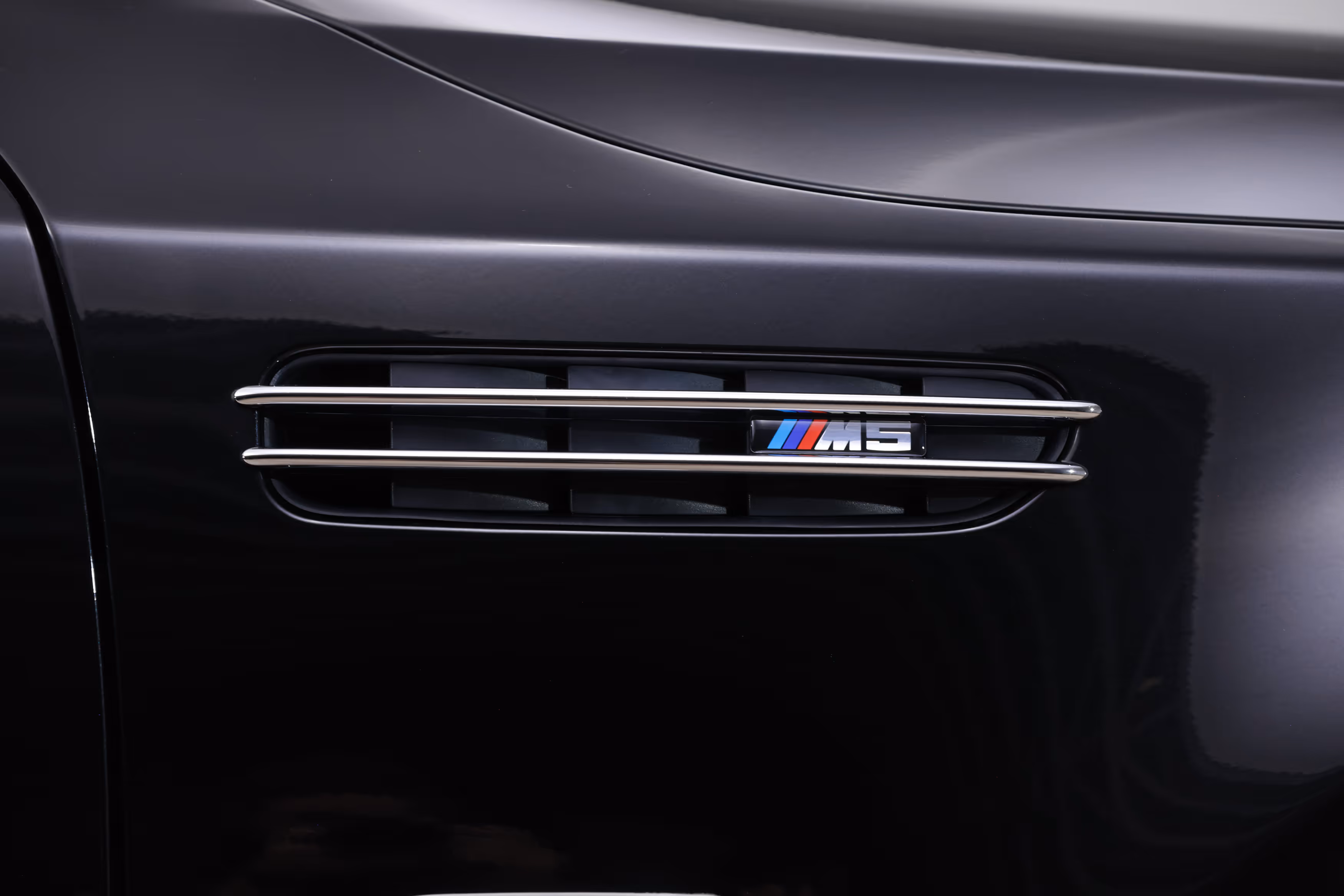 2006 BMW E60 M5 - Image 31