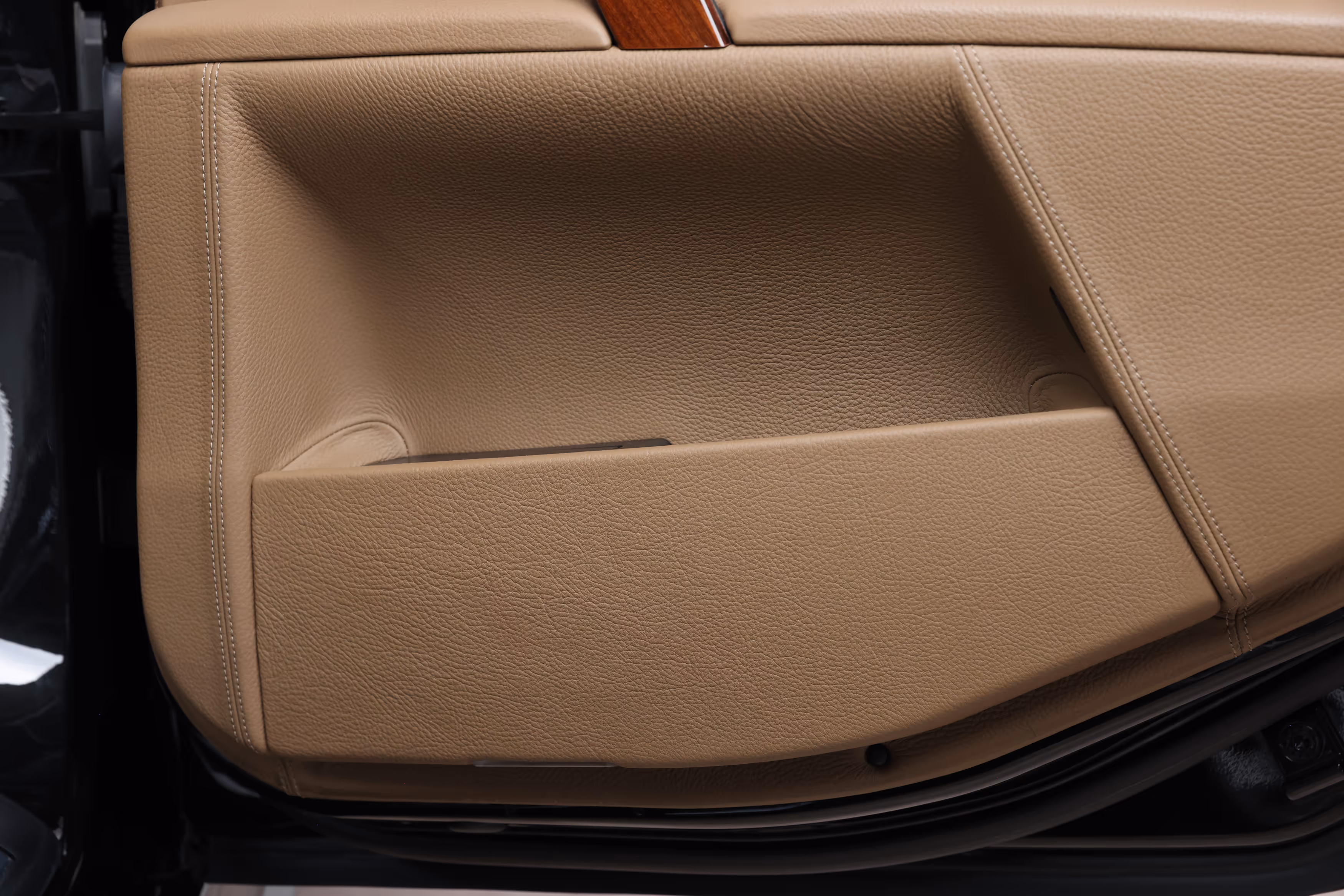 2006 BMW E60 M5 - Image 109