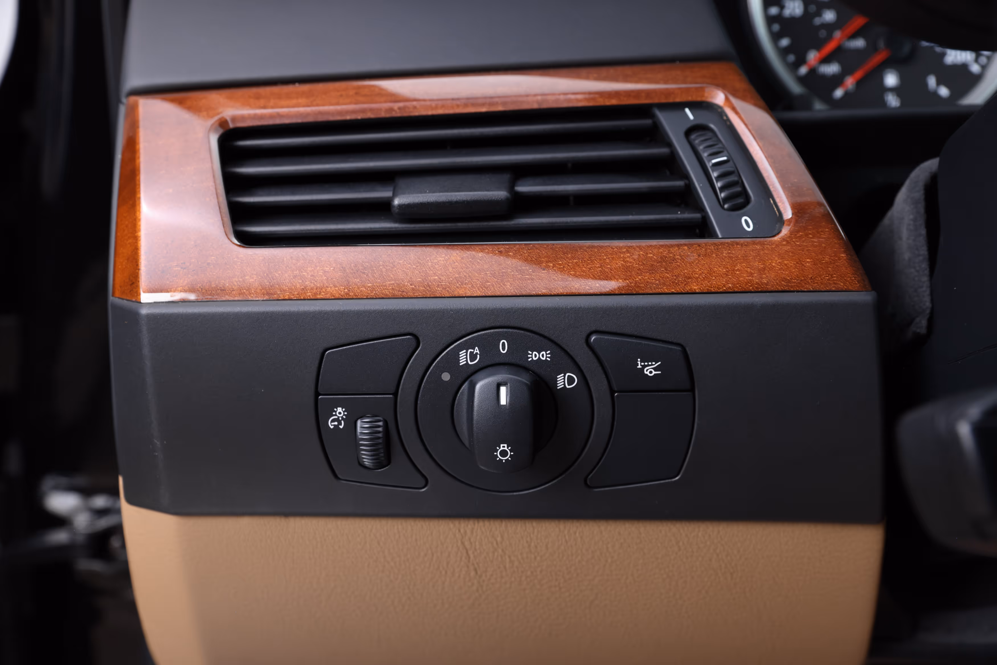 2006 BMW E60 M5 - Image 57