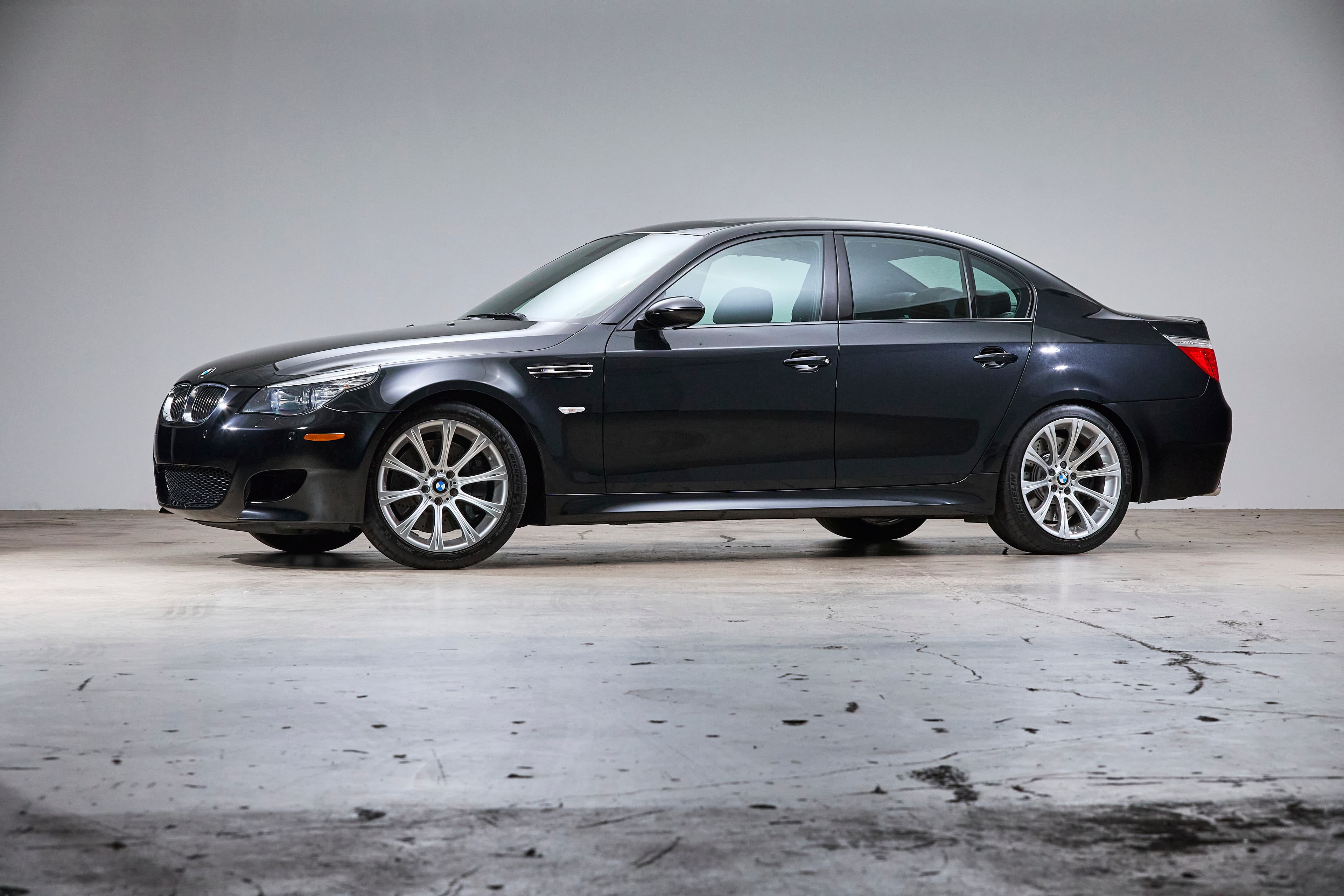 2008 BMW E60 M5 - Image 2