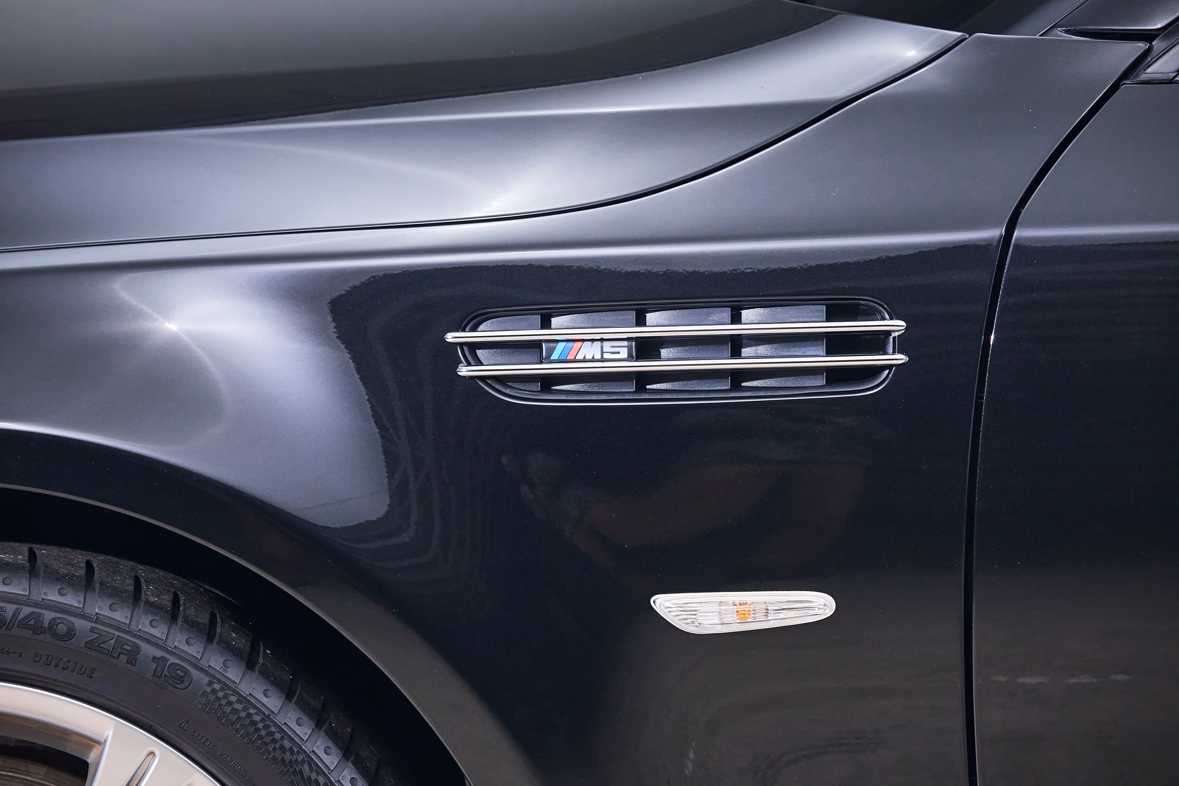 2008 BMW E60 M5 - Image 30