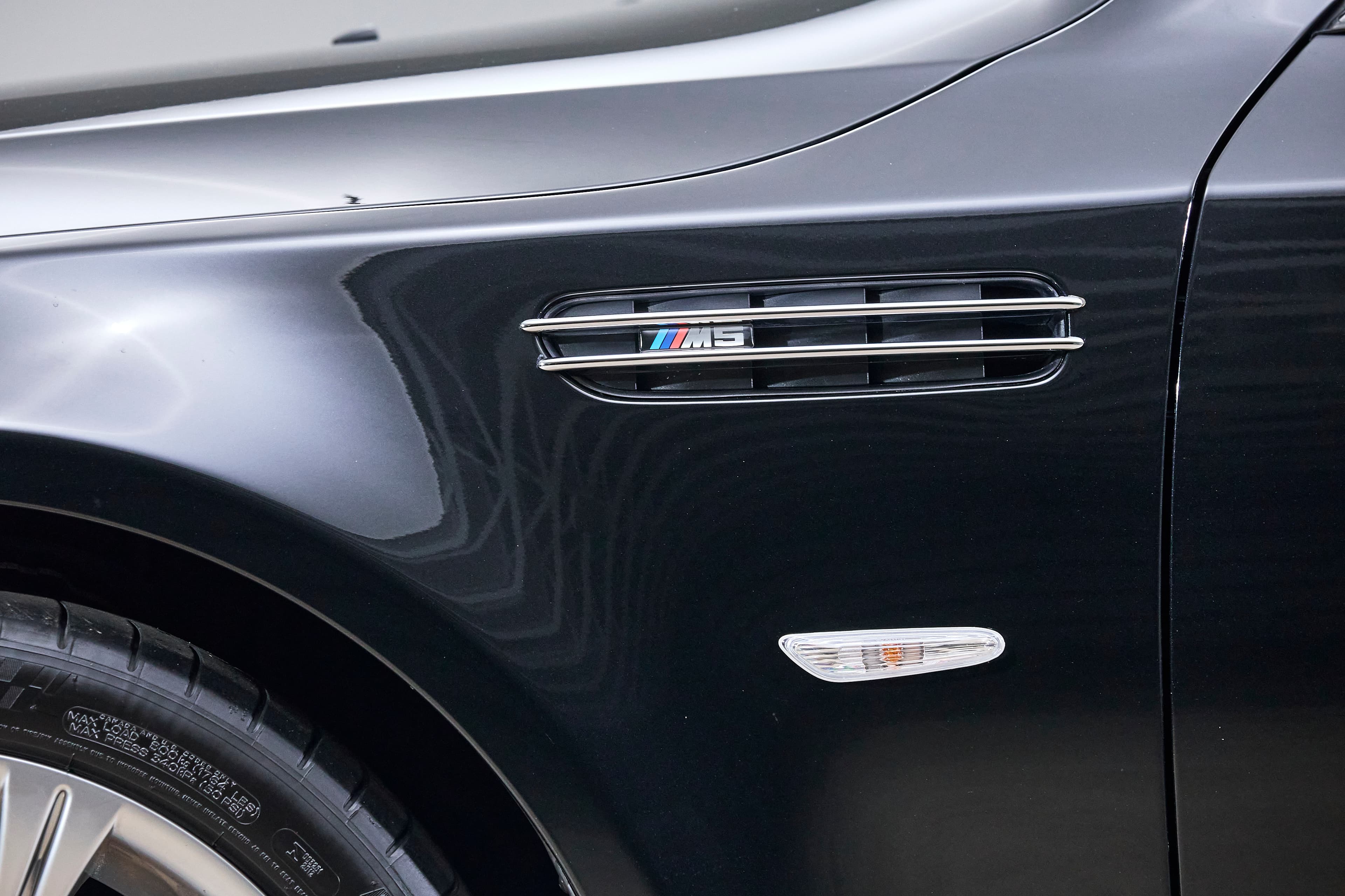 2008 BMW E60 M5 - Image 38