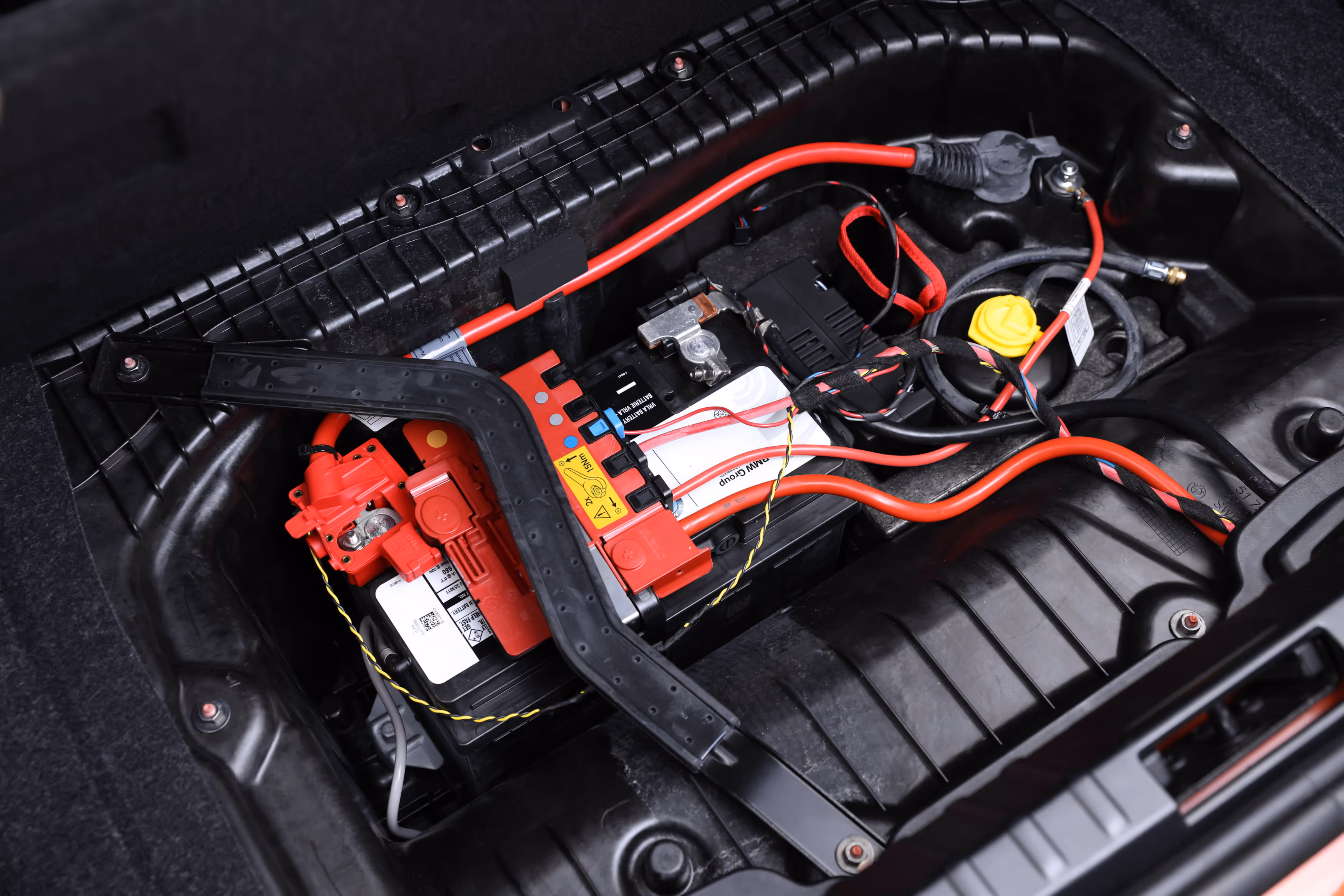 2011 BMW 1M - Image 118