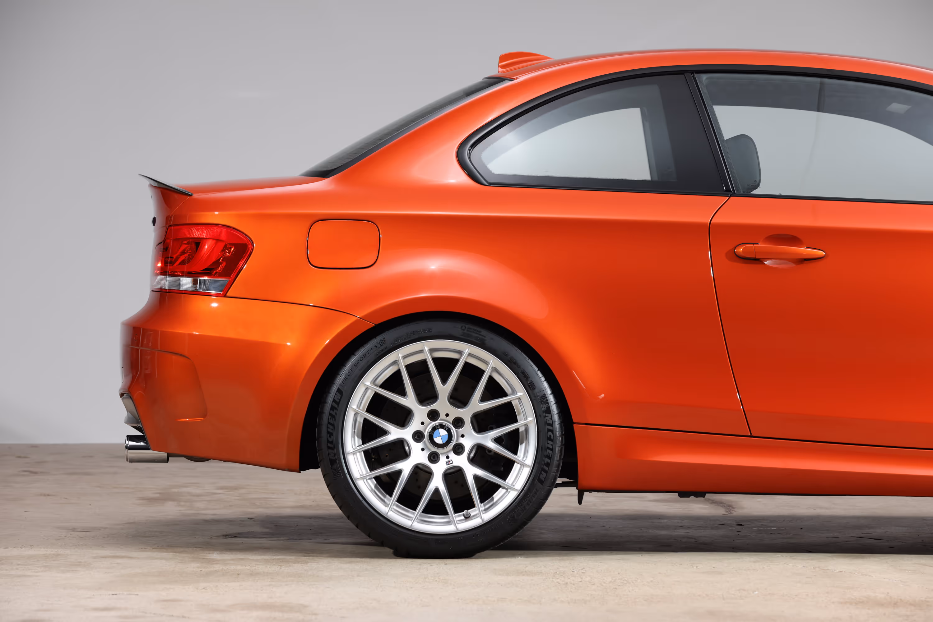 2011 BMW E82 1M - Image 12