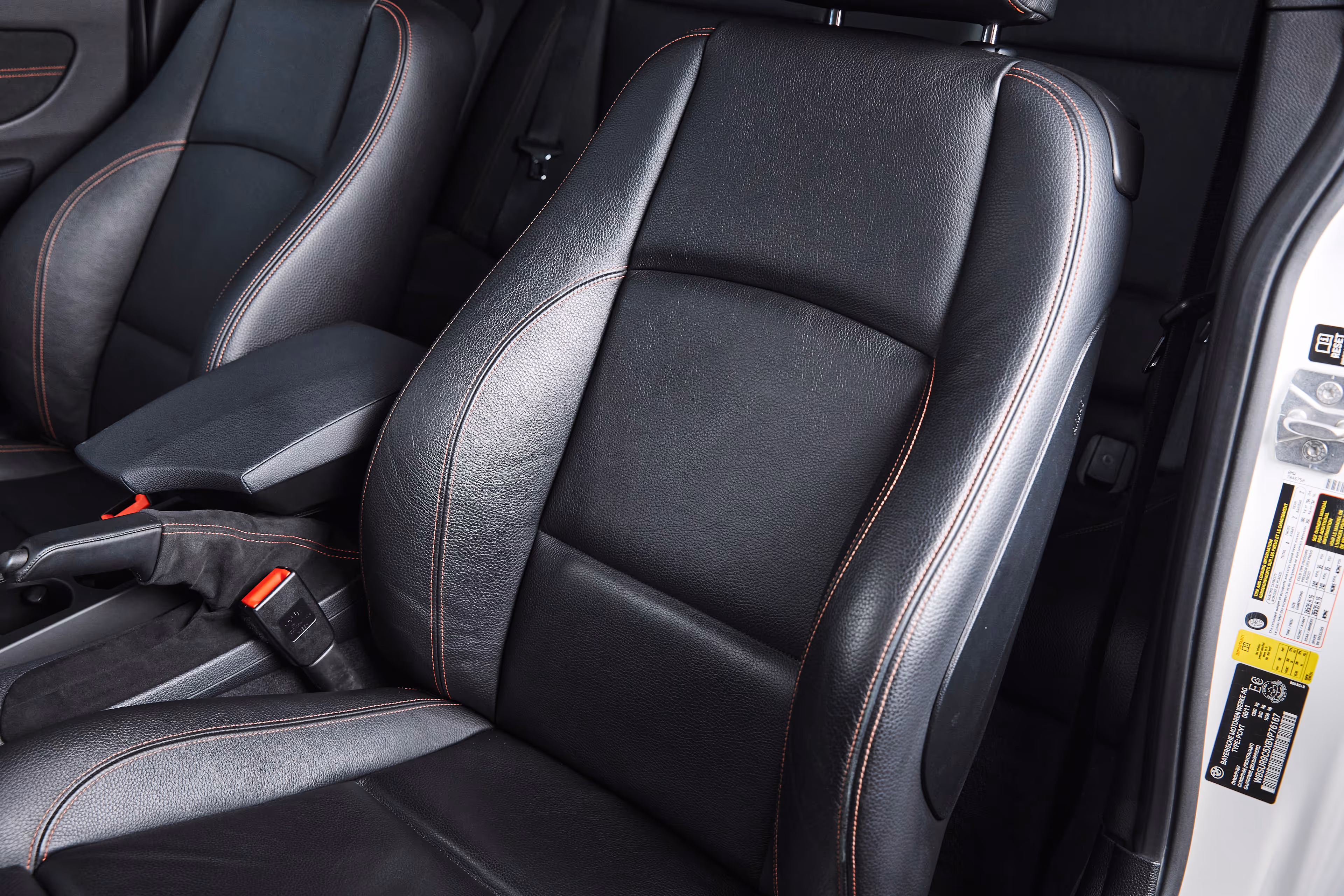 2011 BMW E82 1M - Image 54
