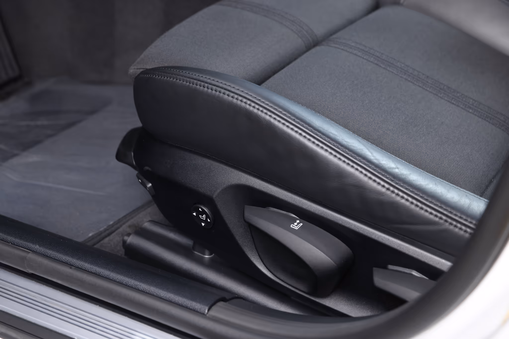 2011 BMW E90 M3 - Image 71