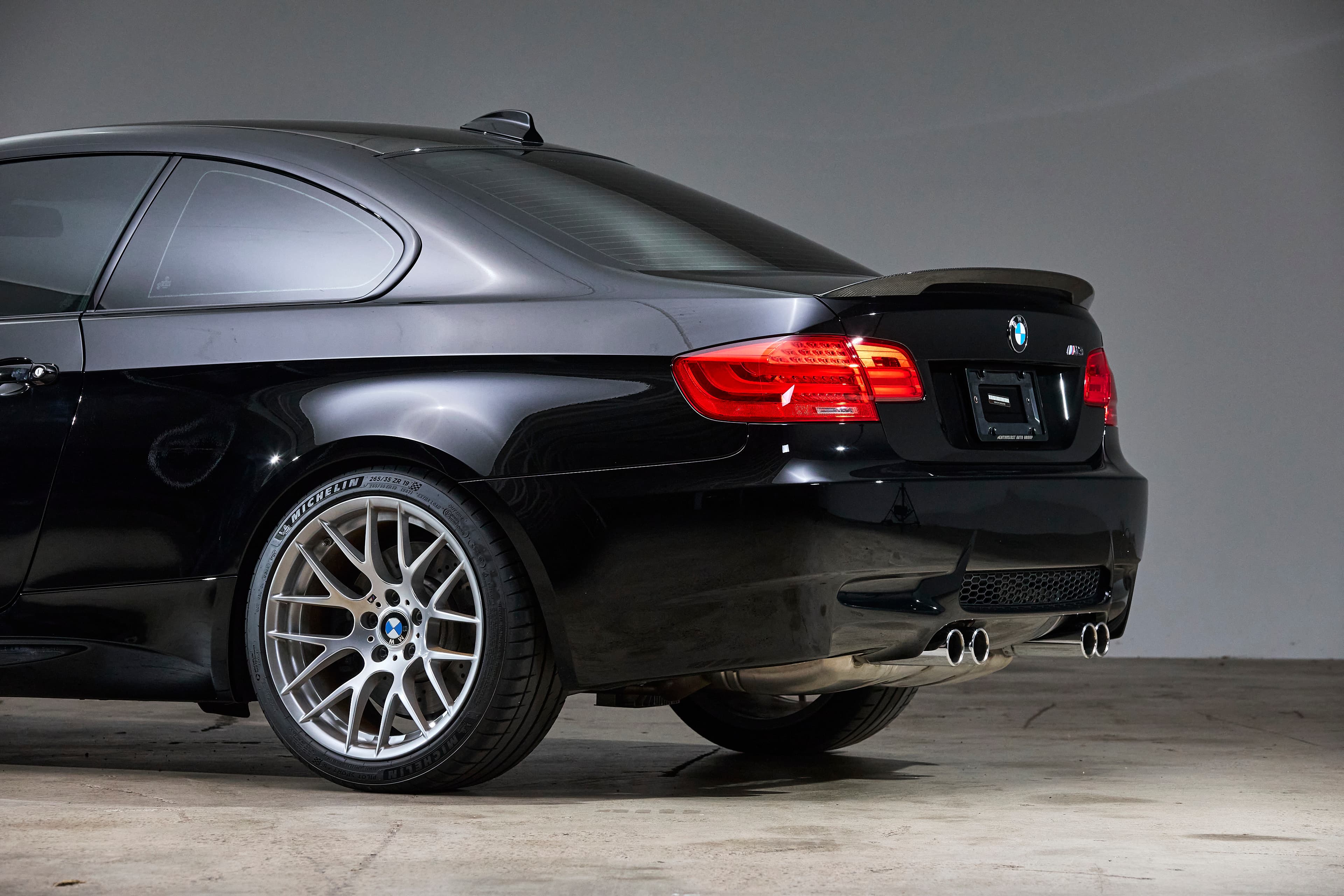 2011 BMW E92 M3 - Image 22