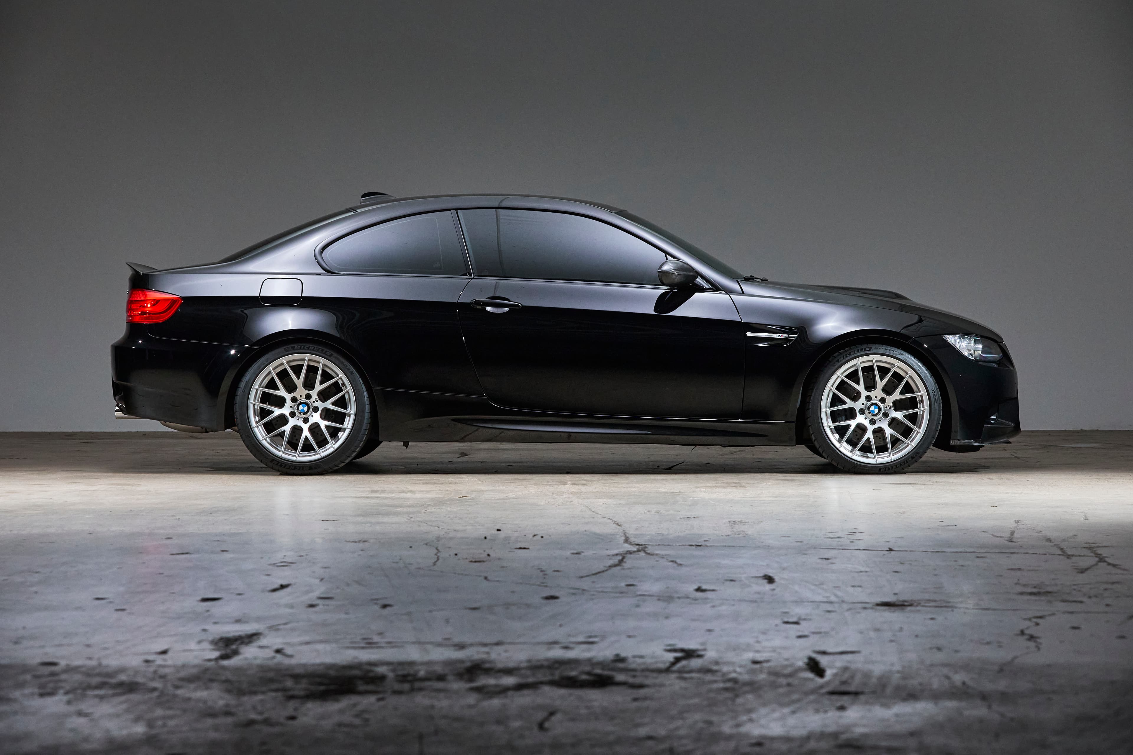 2011 BMW E92 M3 - Image 5