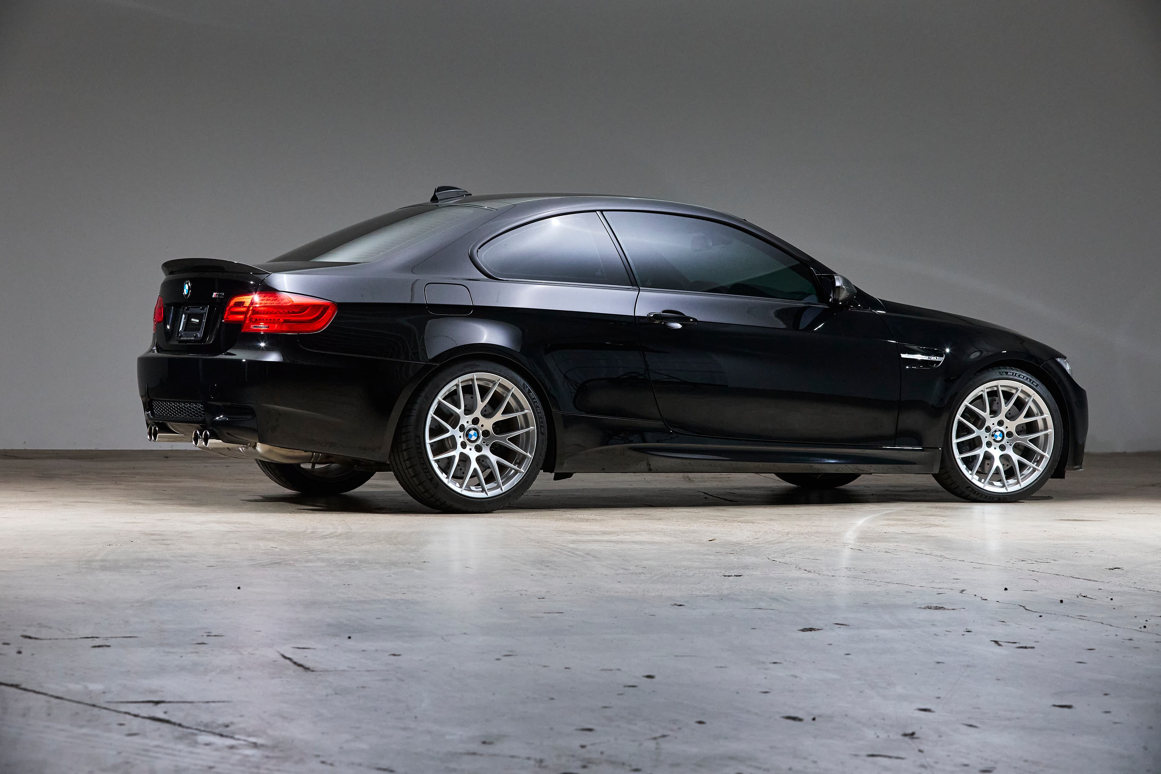 2011 BMW E92 M3 - Image 6