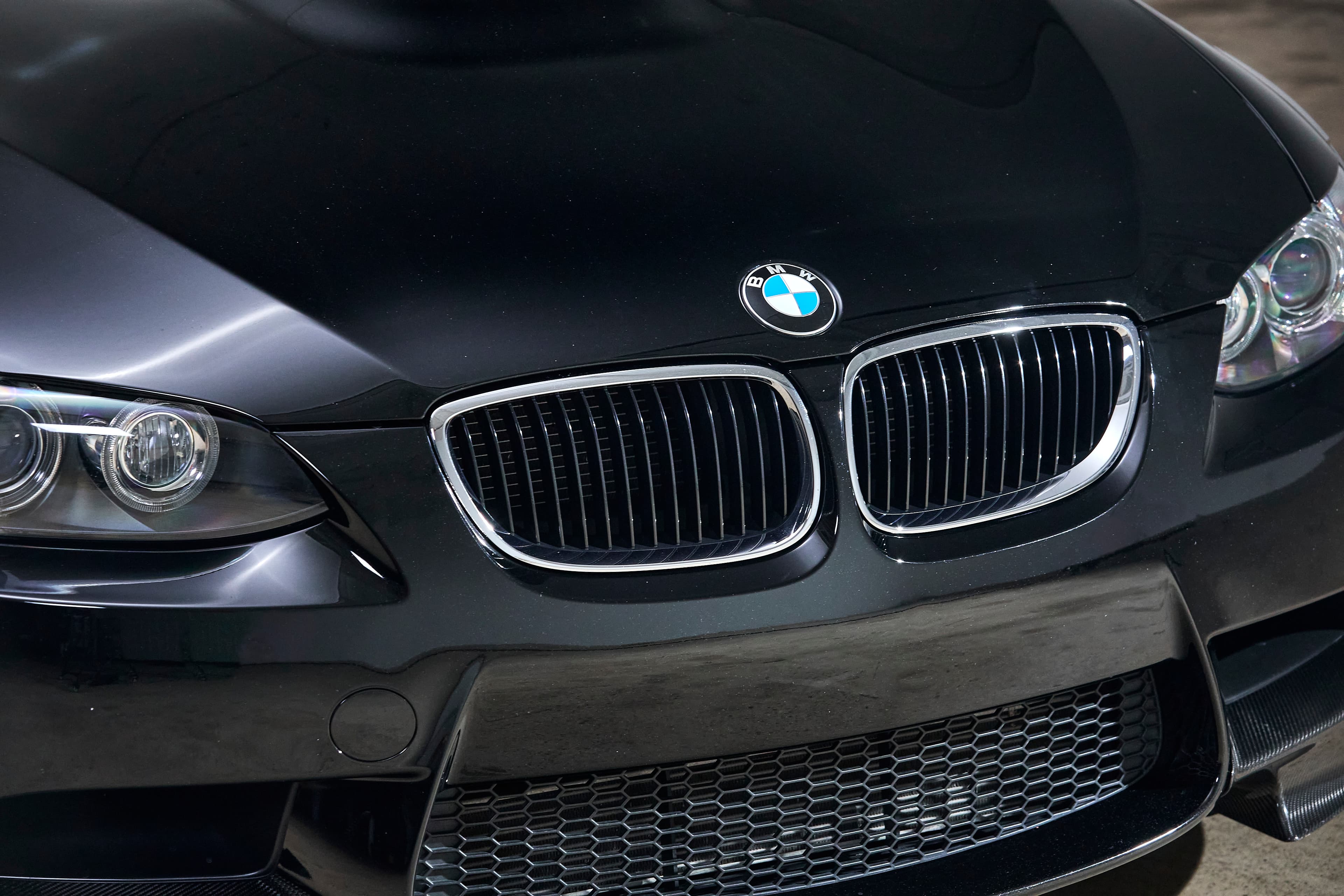 2011 BMW E92 M3 - Image 37