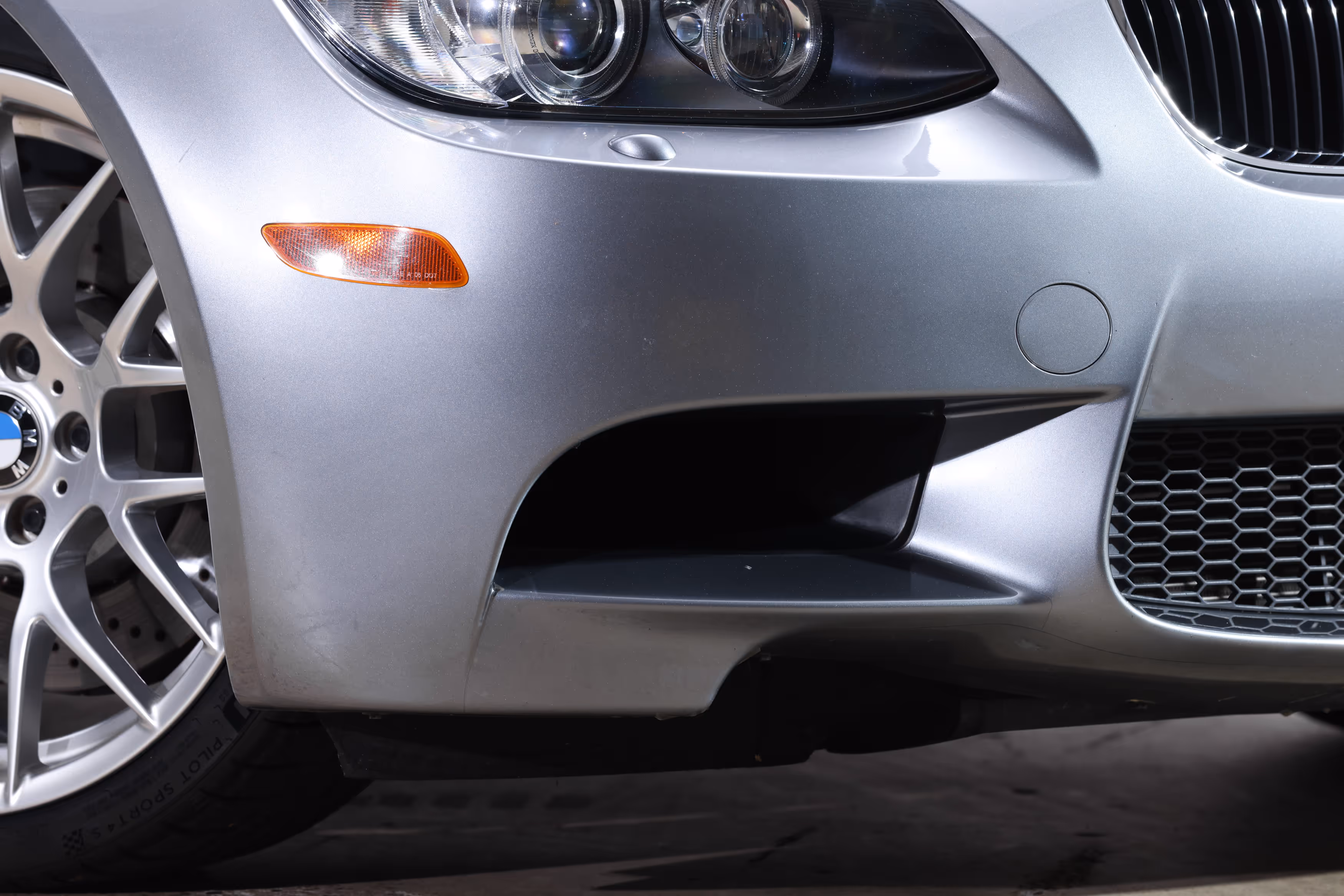 2012 BMW E92 M3 - Image 11
