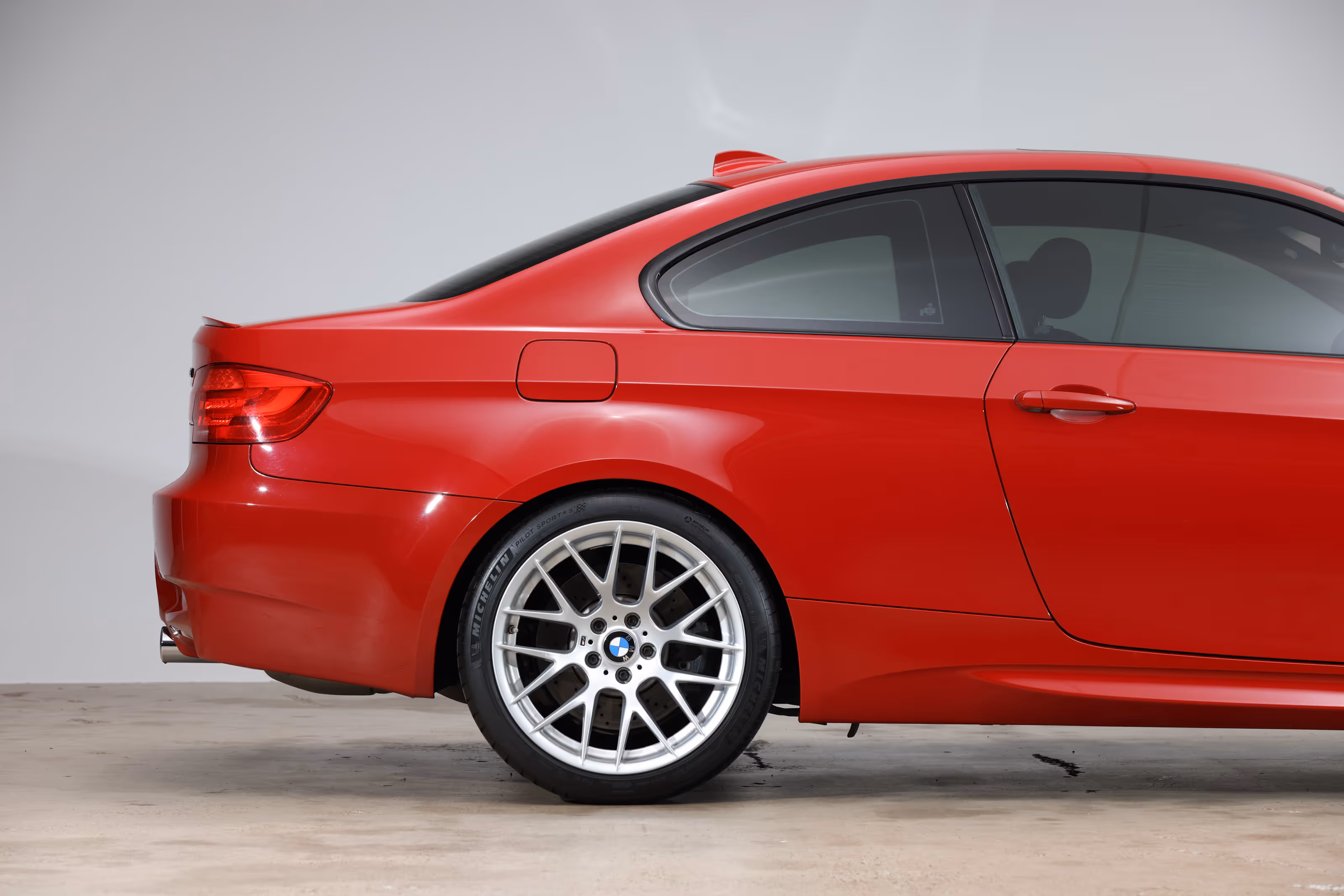 2012 BMW E92 M3 - Image 26