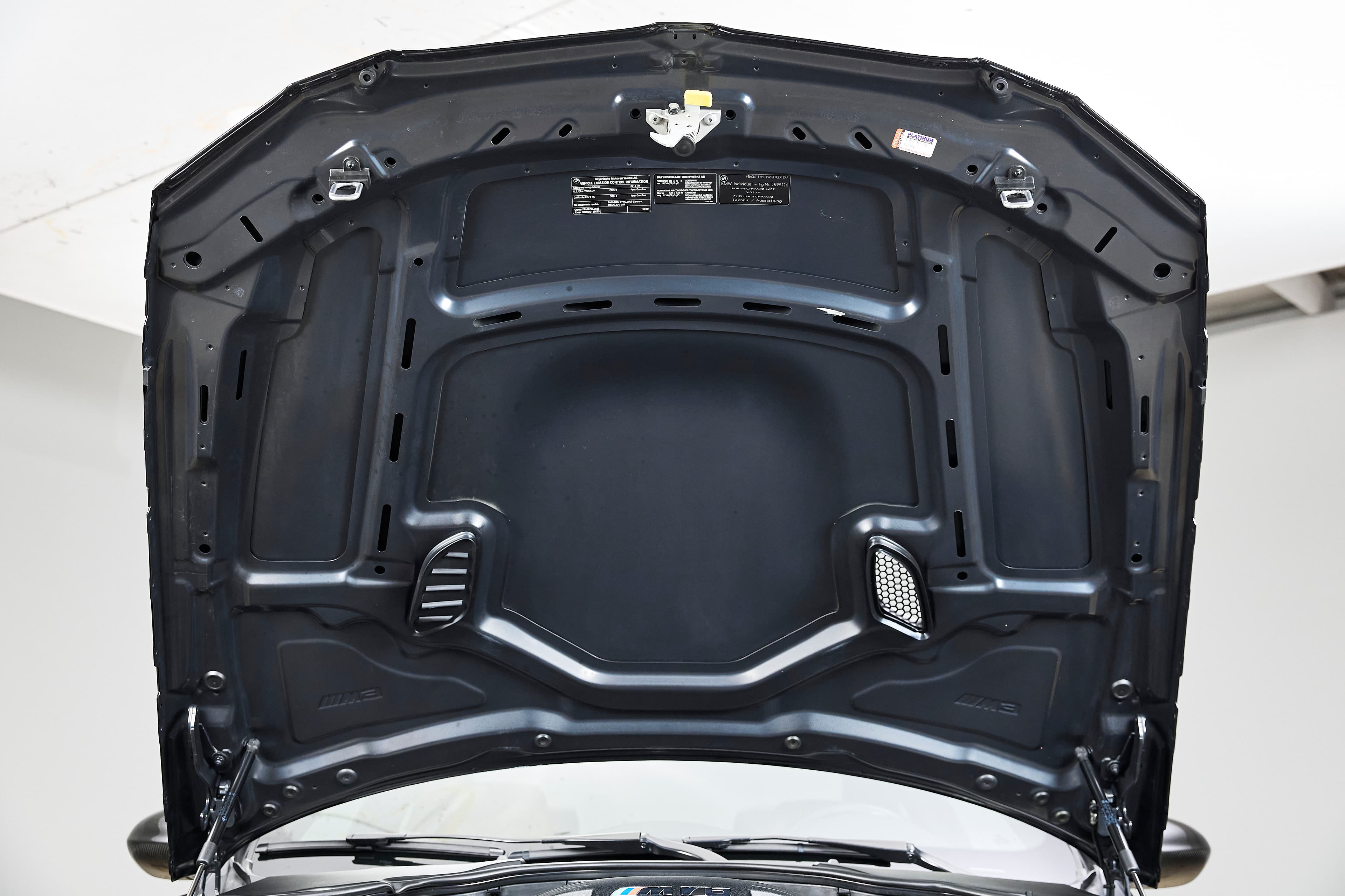 2013 BMW E92 M3 - Image 99