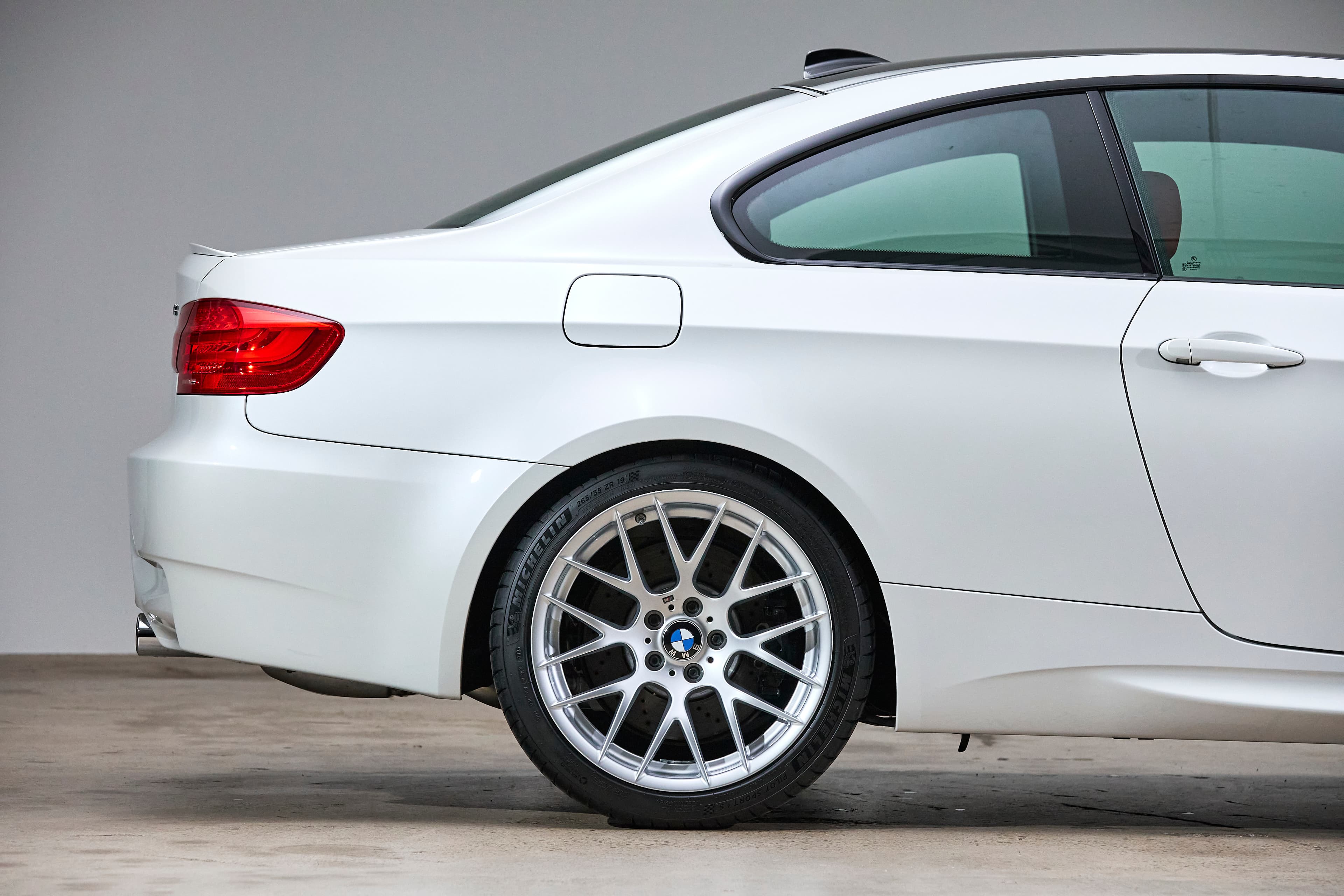 2013 BMW E92 M3 - Image 28