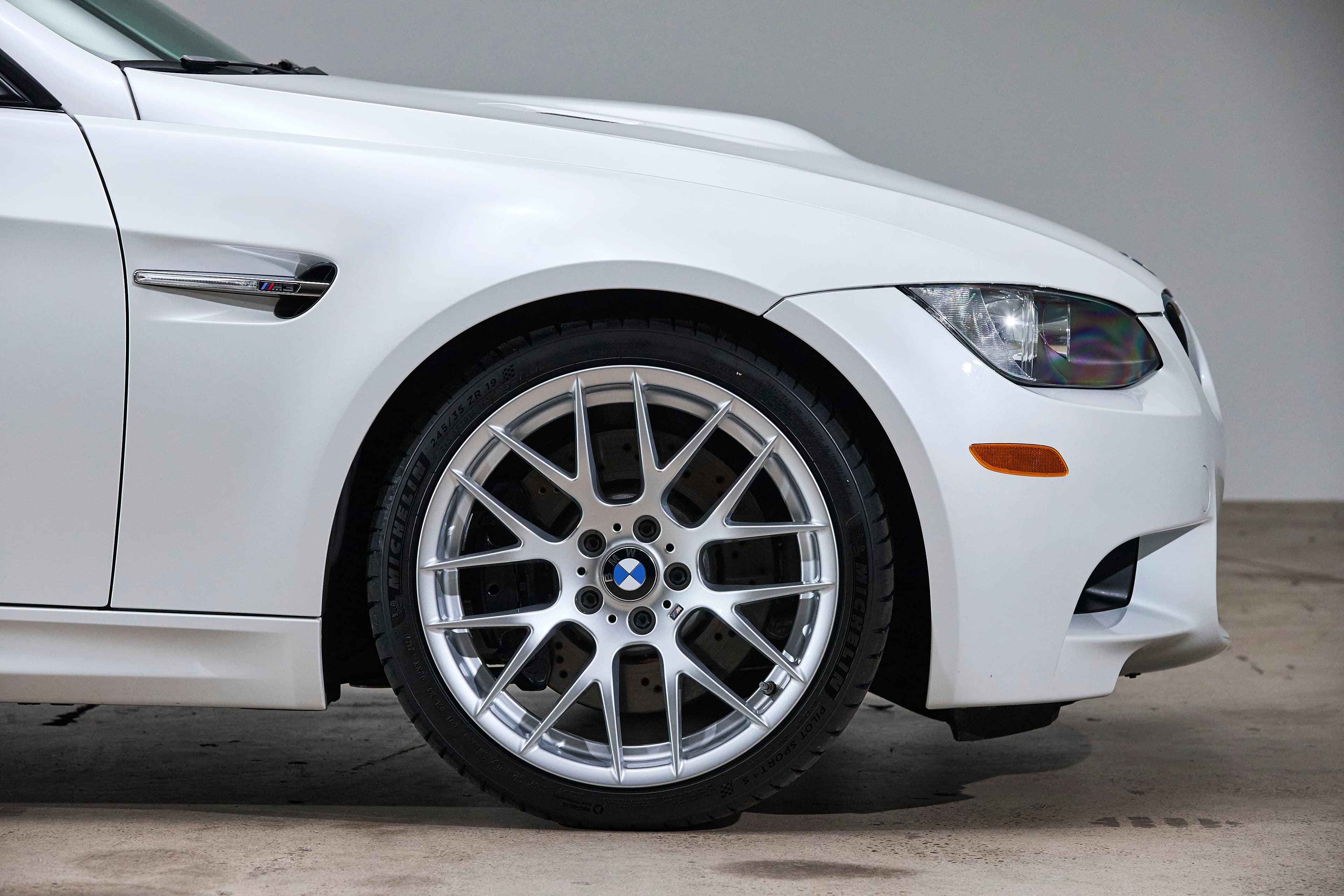 2013 BMW E92 M3 - Image 29