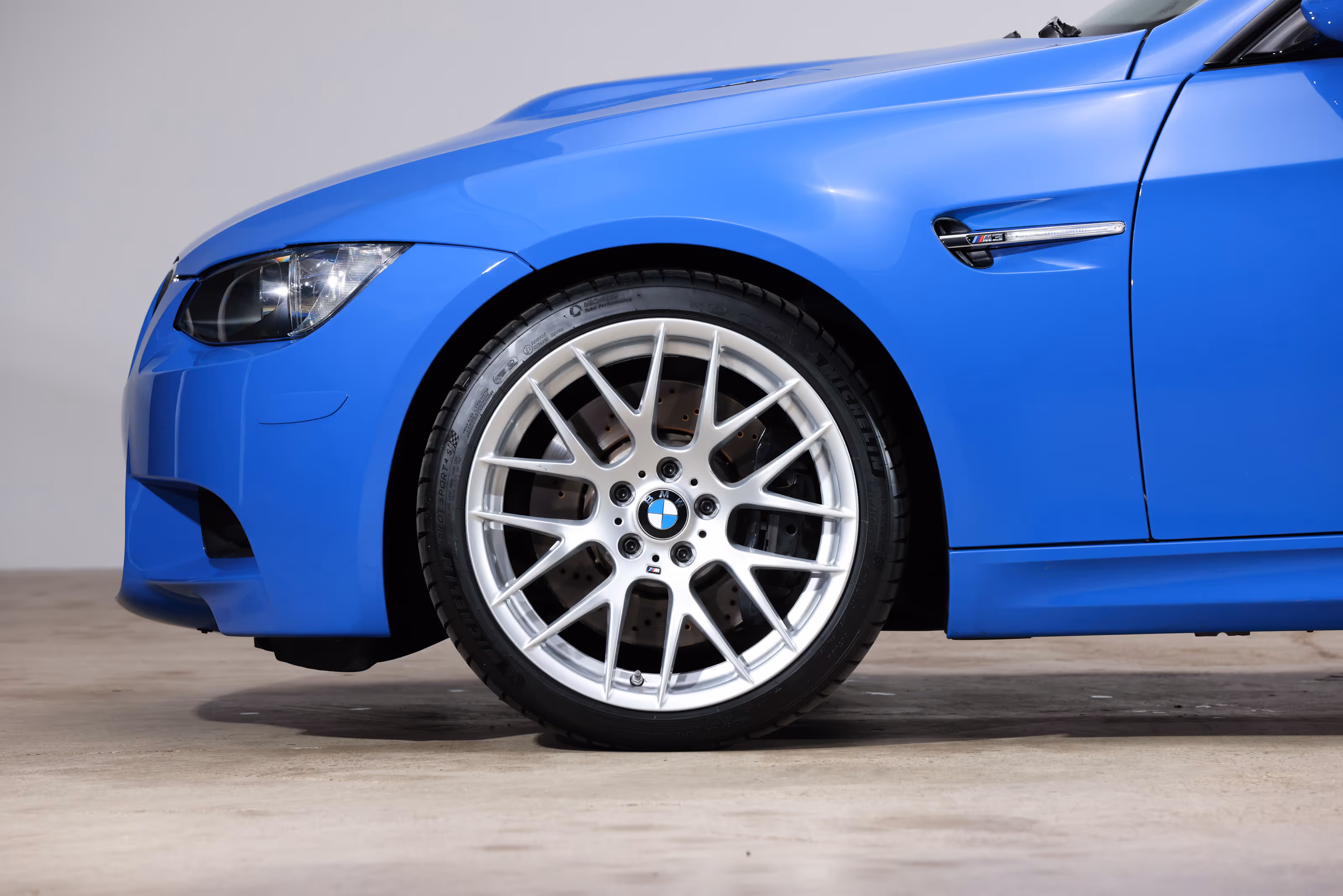 2013 BMW E92 M3 - Image 15