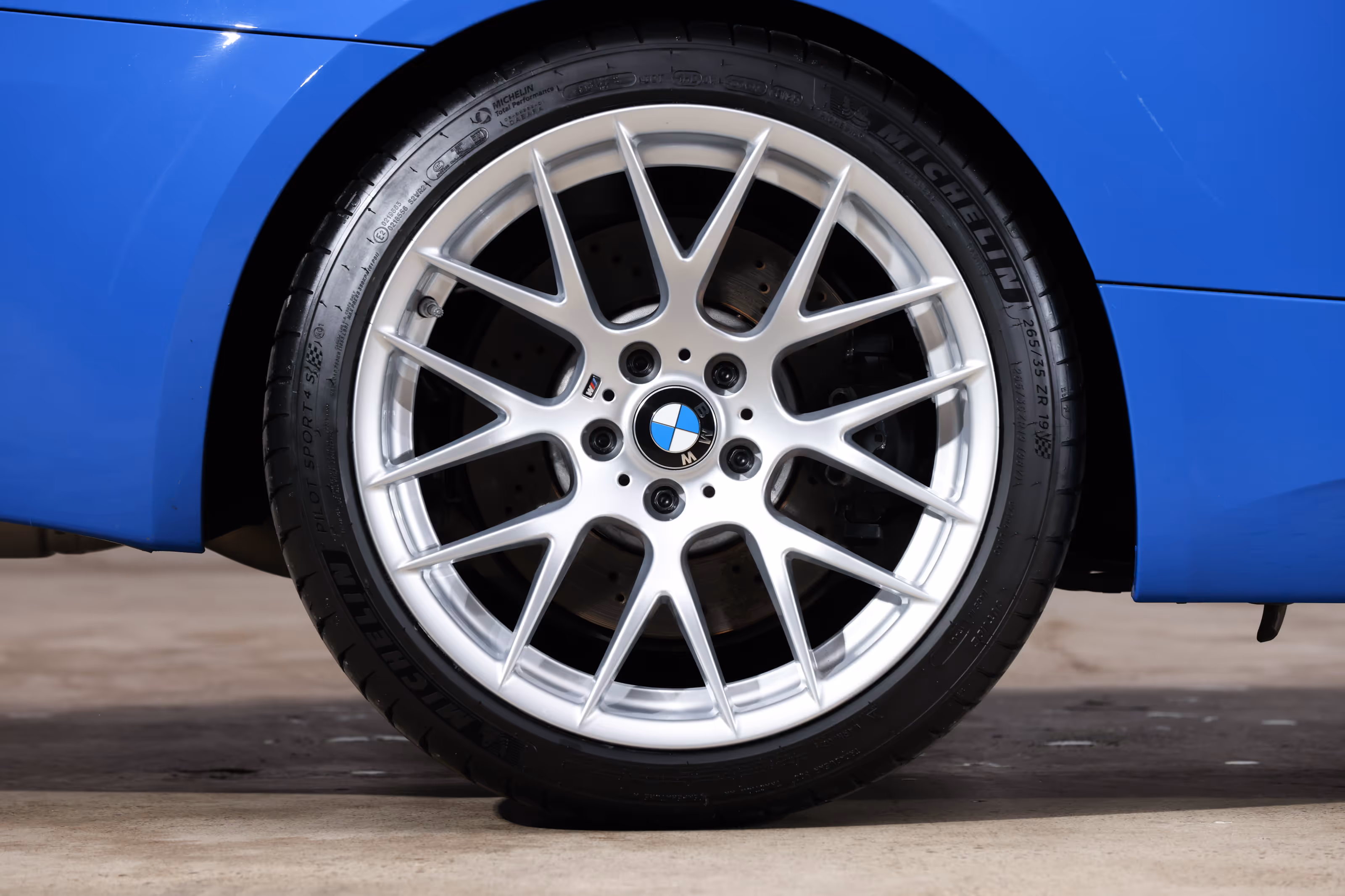 2013 BMW E92 M3 - Image 31