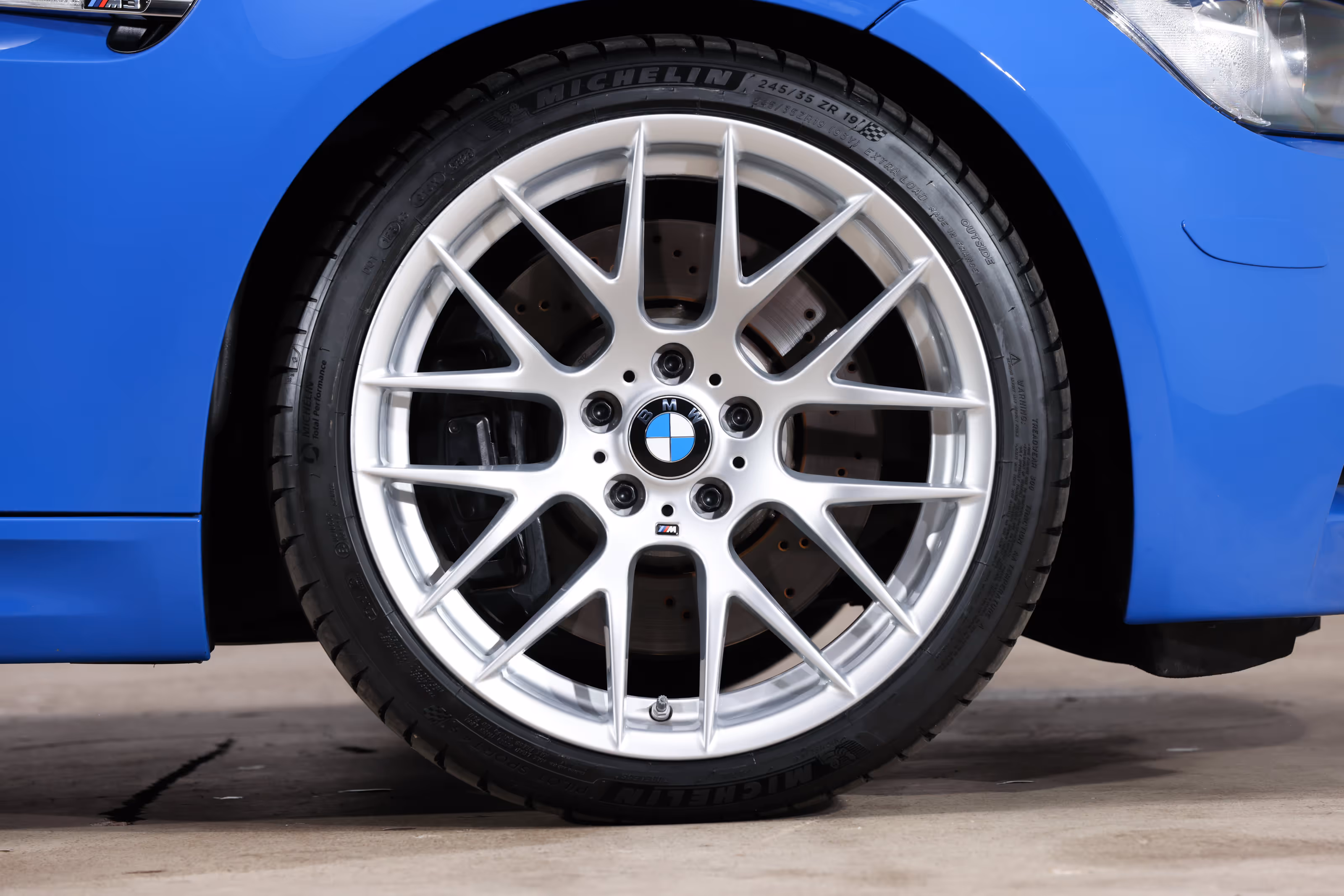 2013 BMW E92 M3 - Image 32
