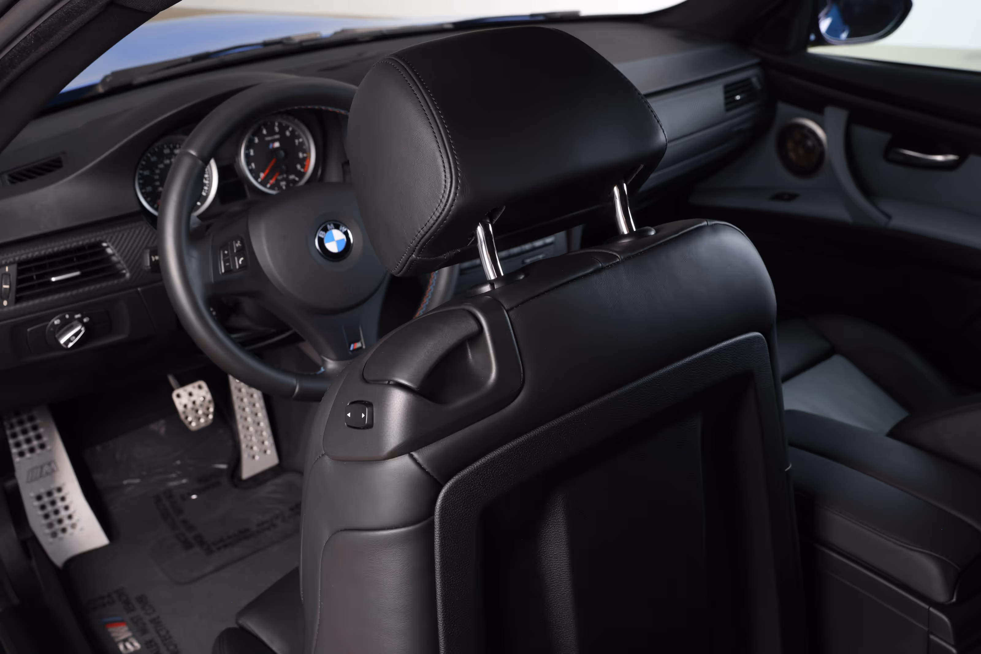 2013 BMW E92 M3 - Image 50