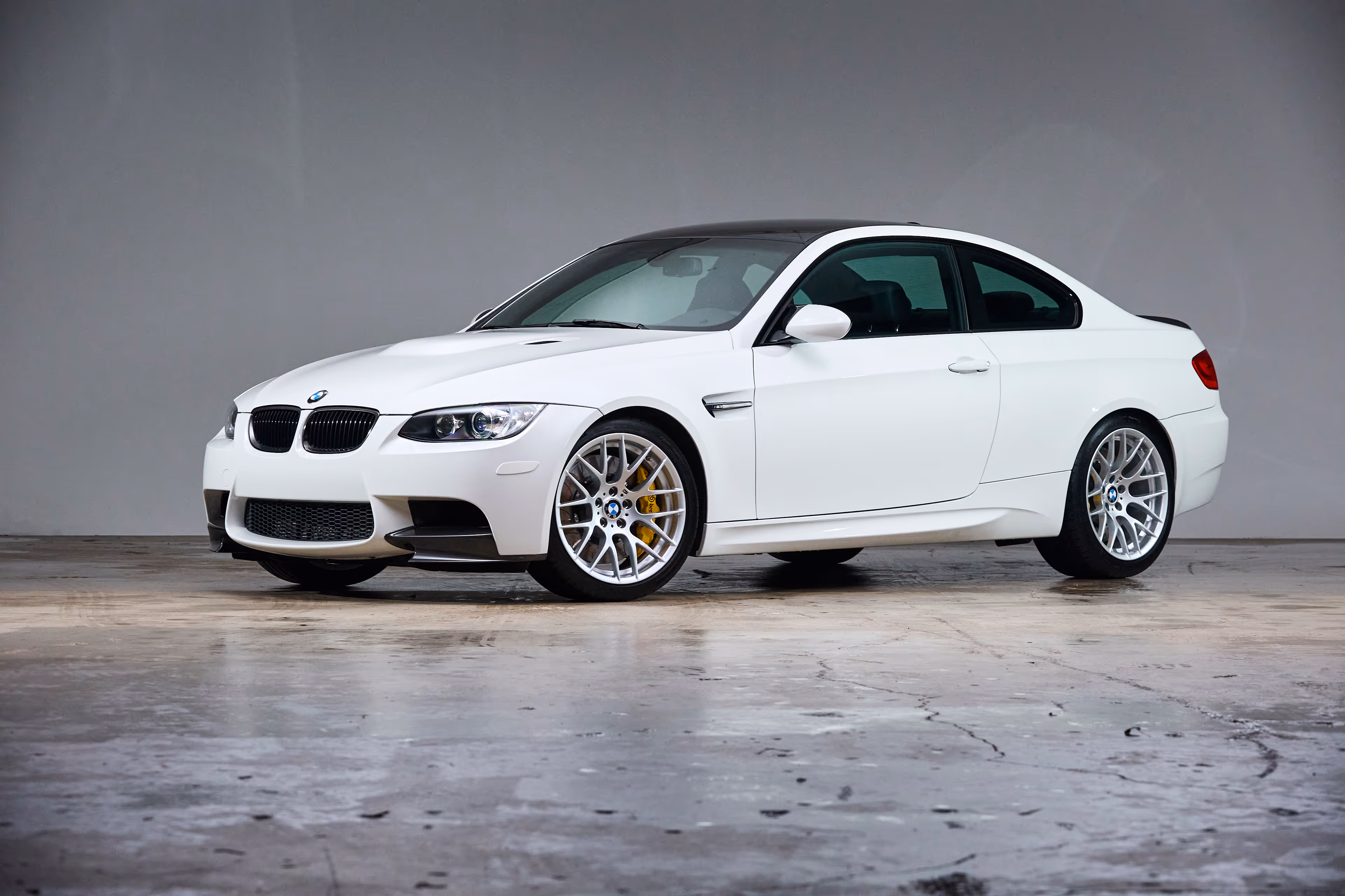 2013 BMW E92 M3 - Image 2