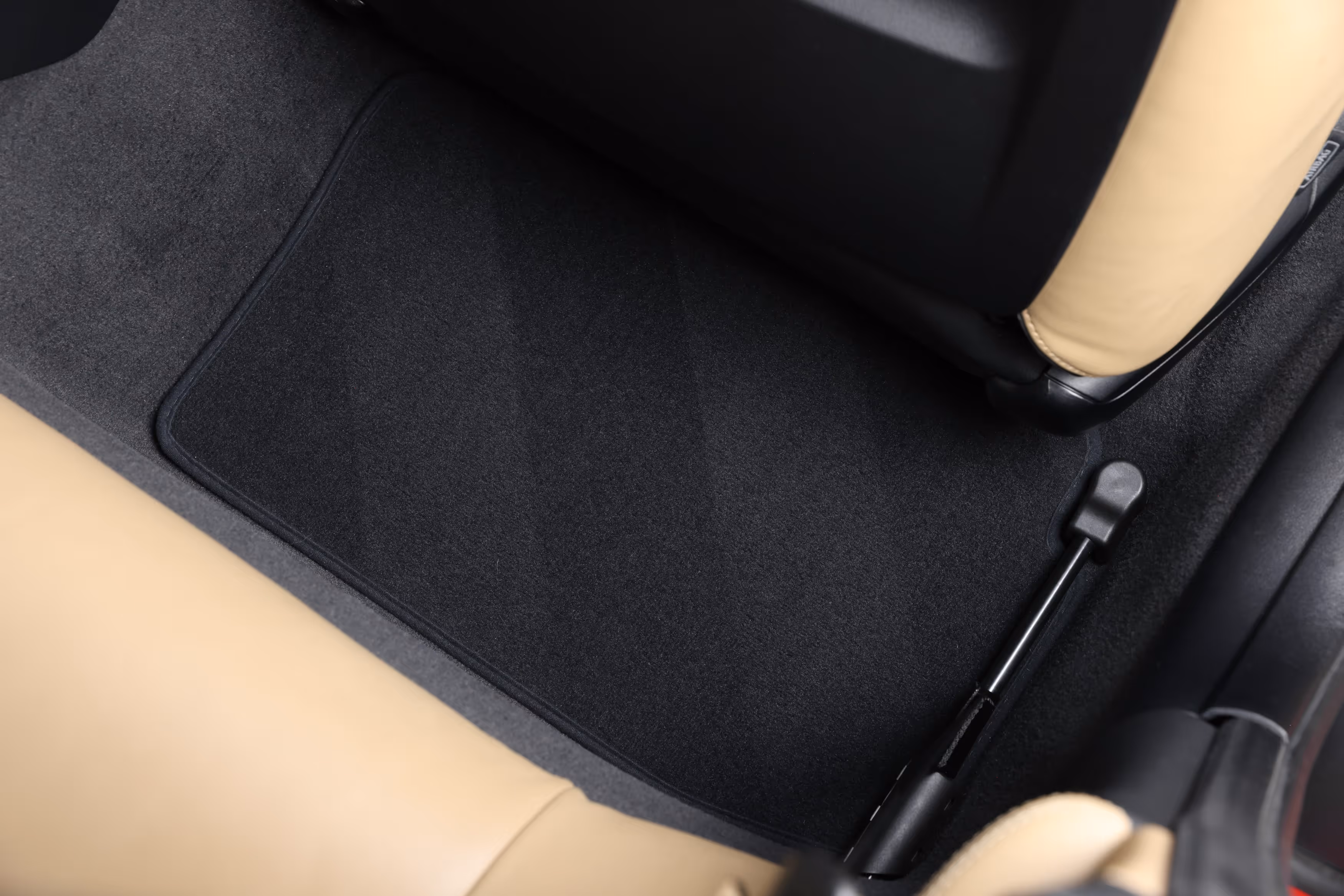 2013 BMW E92 M3 - Image 64