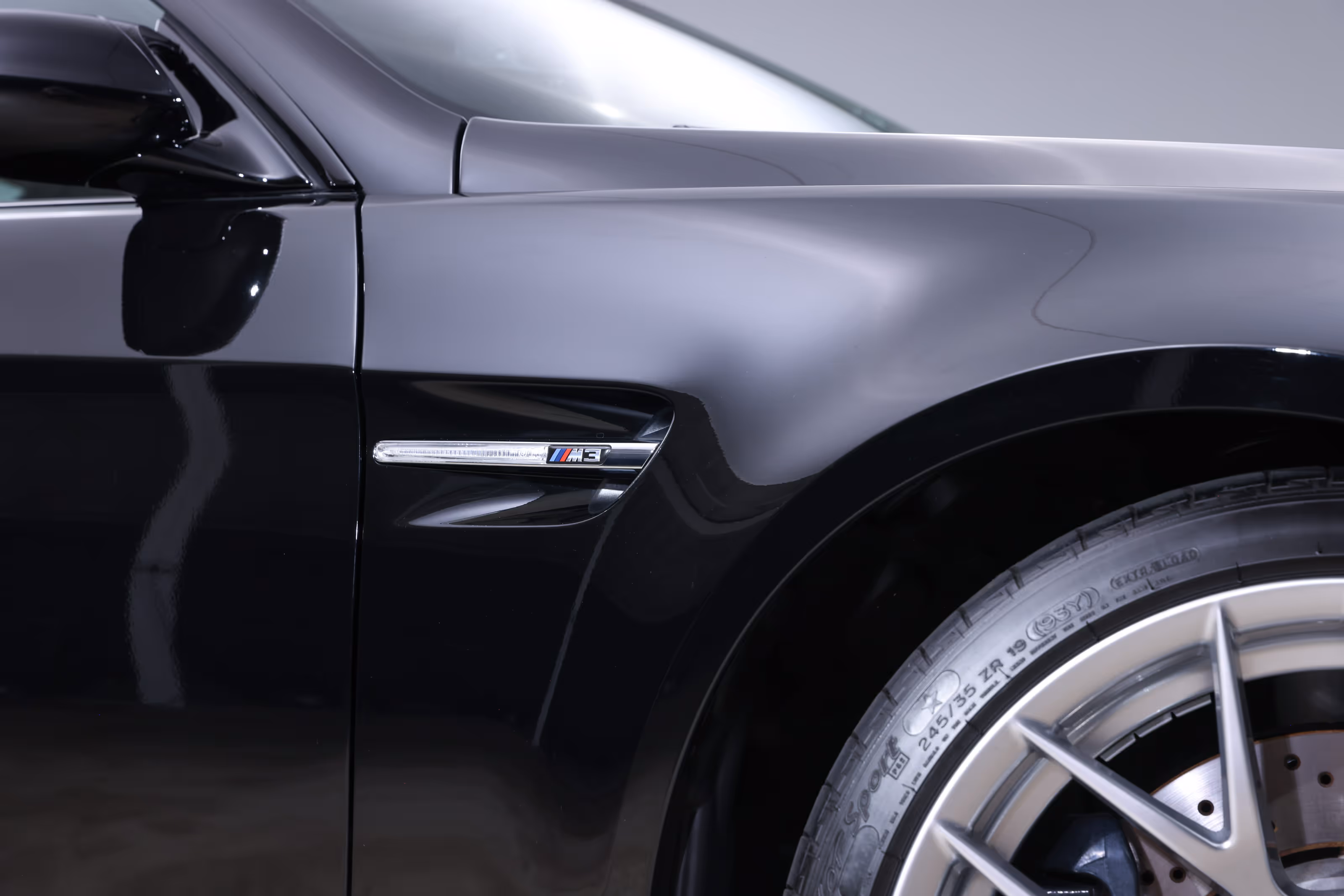 2013 BMW E92 M3 - Image 21