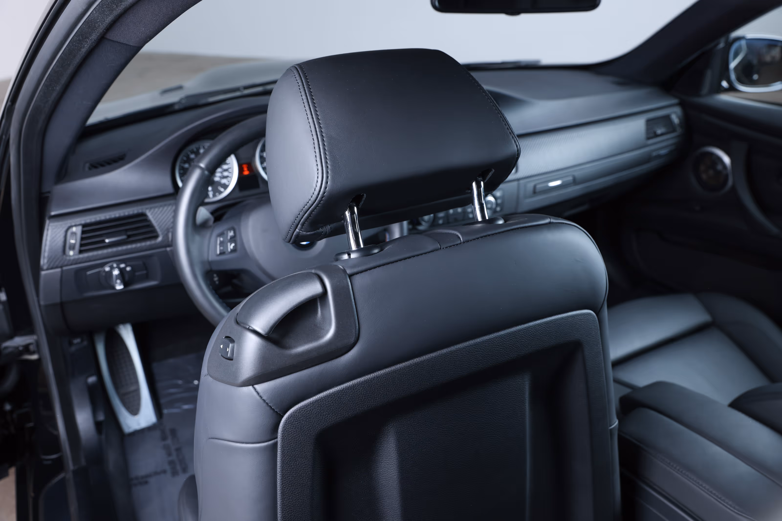 2013 BMW E92 M3 - Image 48