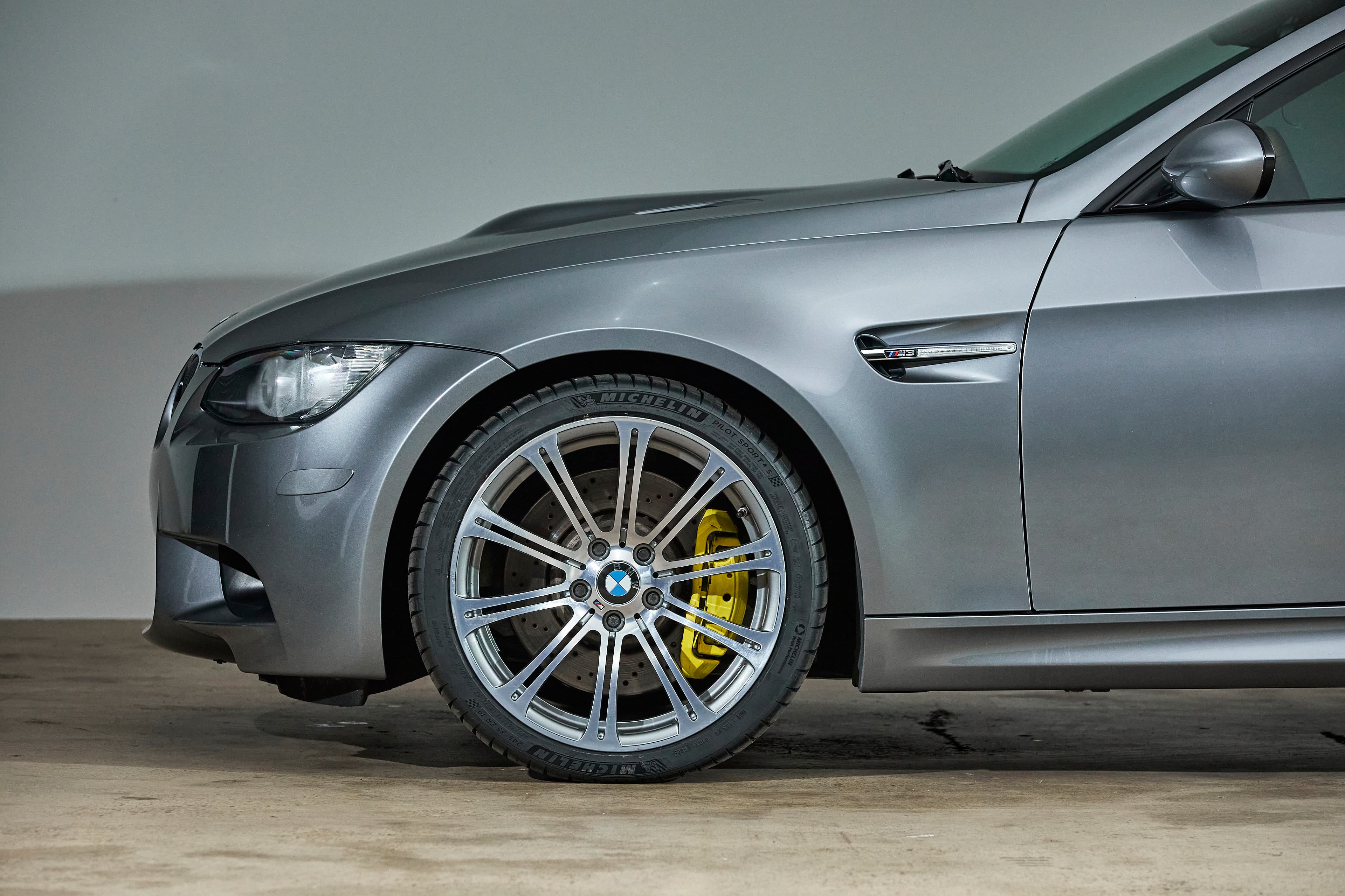 2013 BMW E92 M3 - Image 24