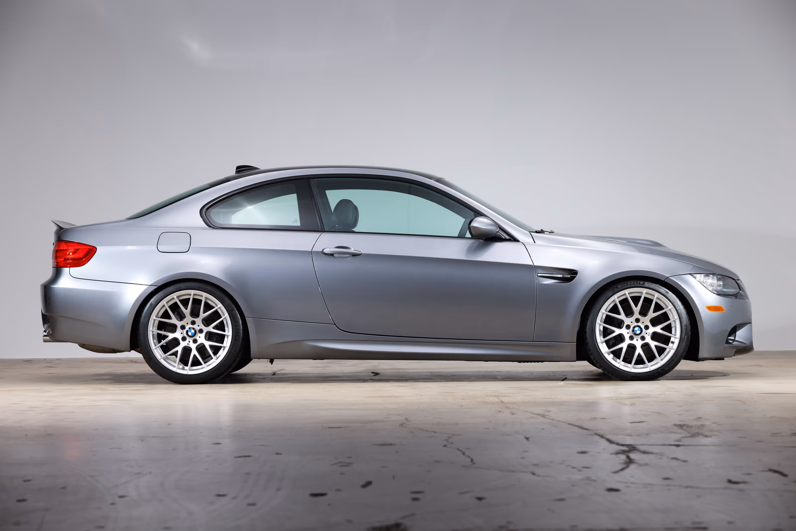 2013 BMW E92 M3 - Image 5
