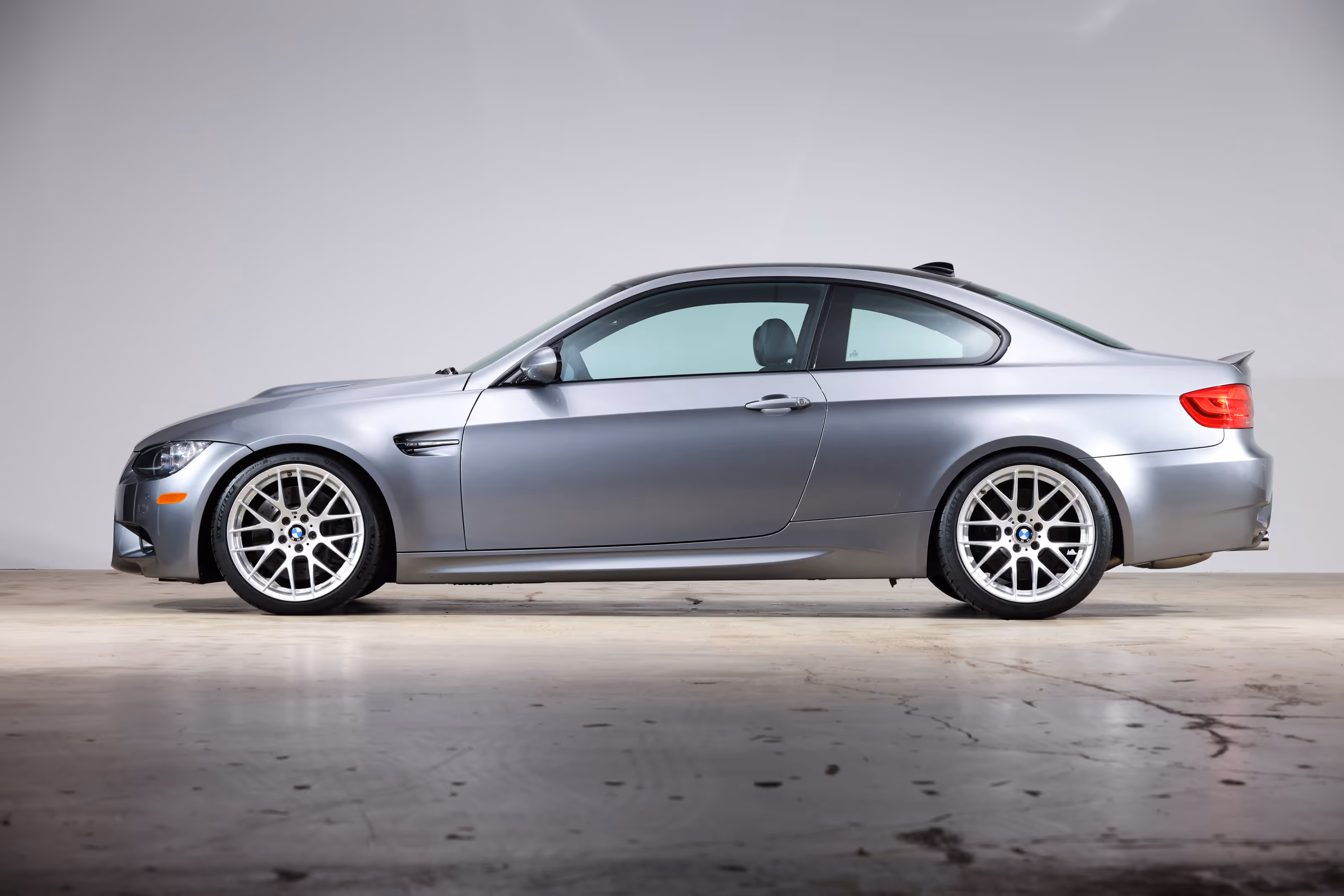2013 BMW E92 M3 - Image 8