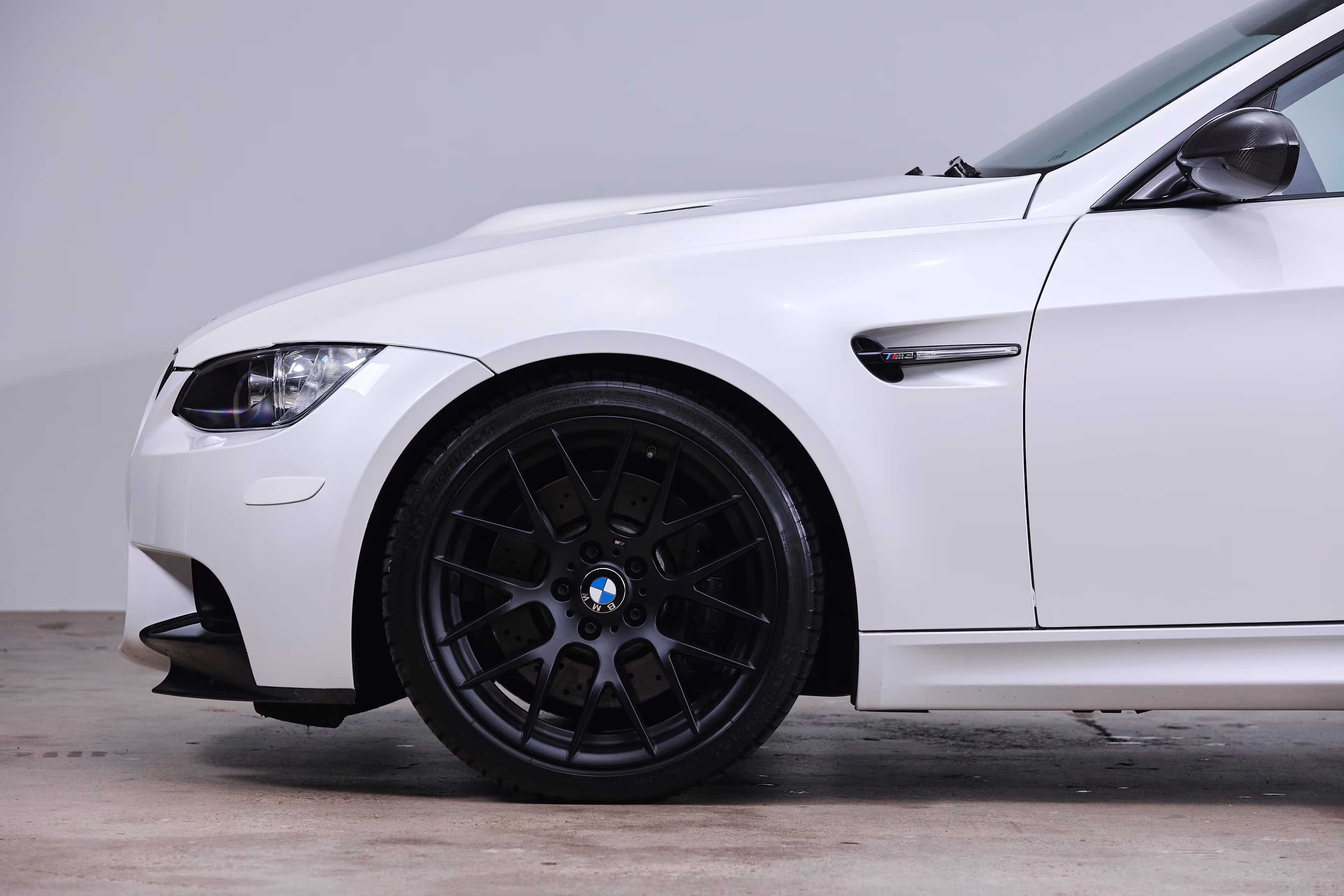 2013 BMW E92 M3 - Image 25