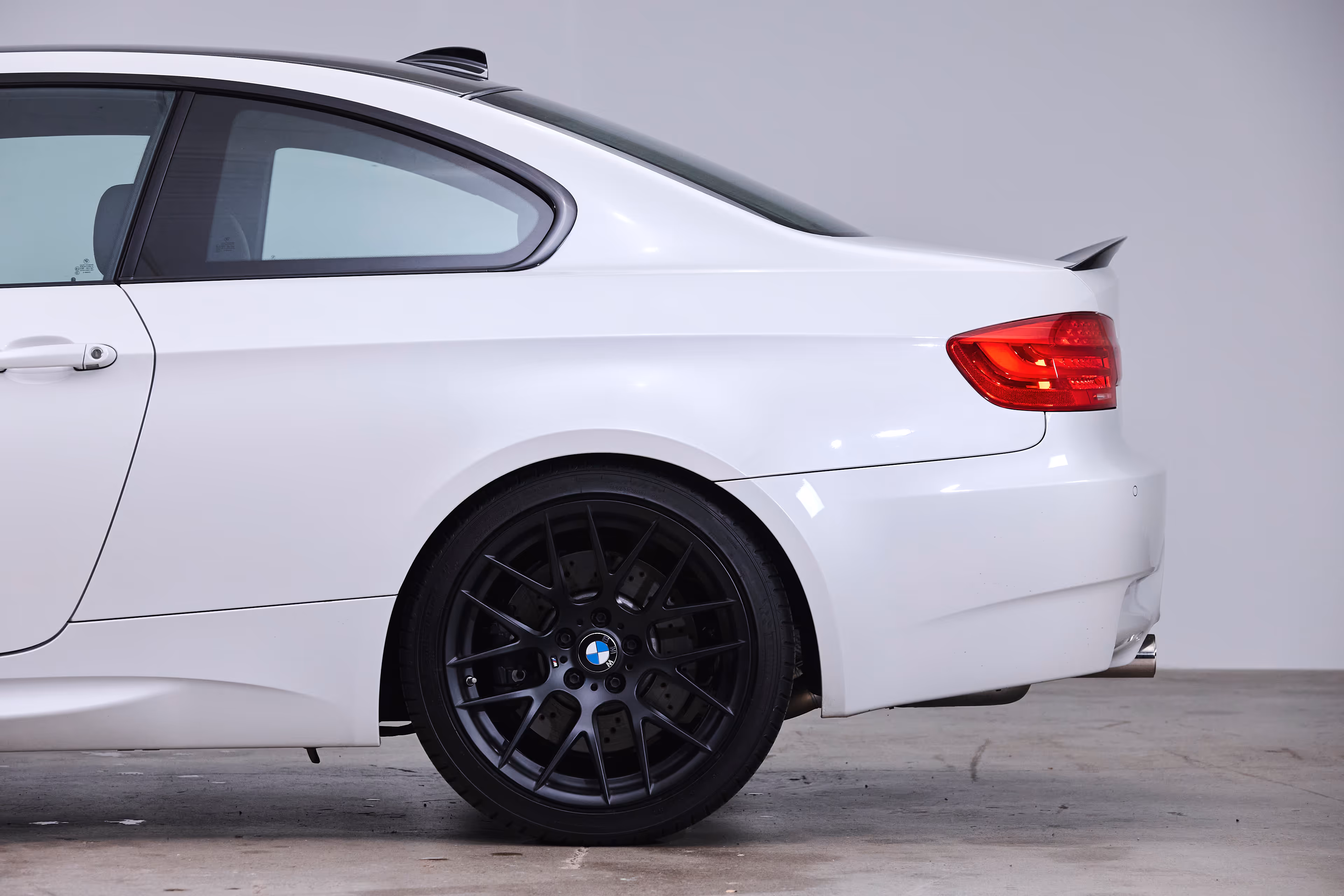 2013 BMW E92 M3 - Image 26