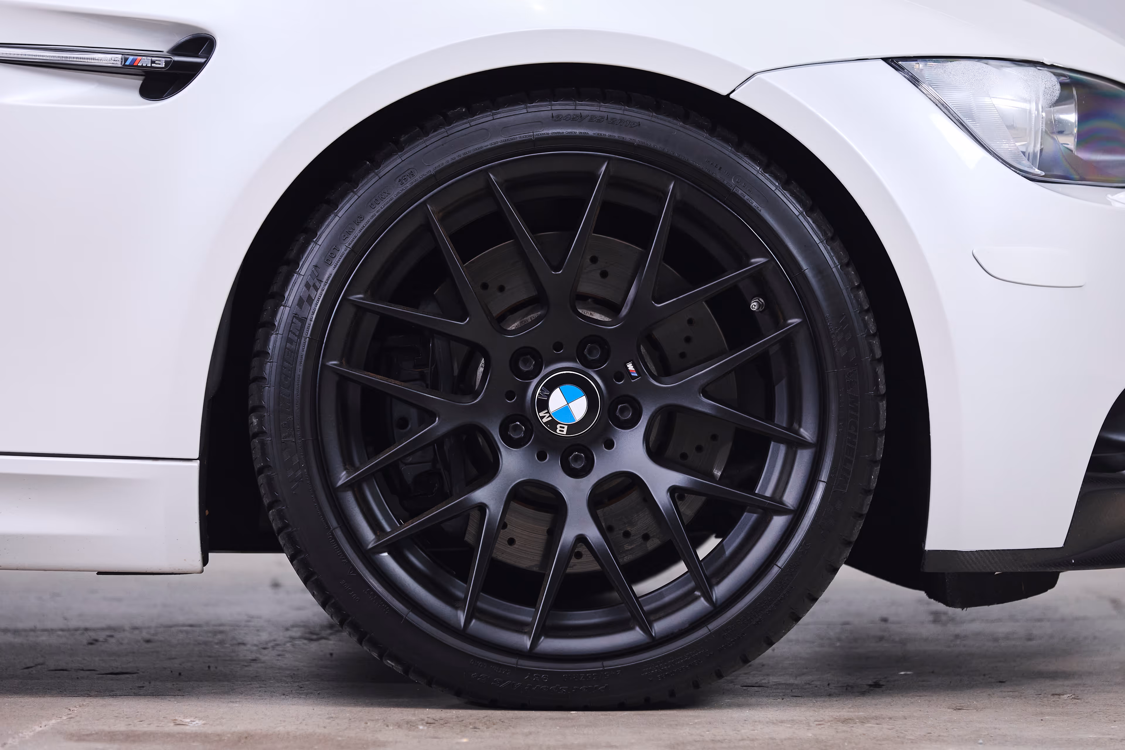 2013 BMW E92 M3 - Image 41