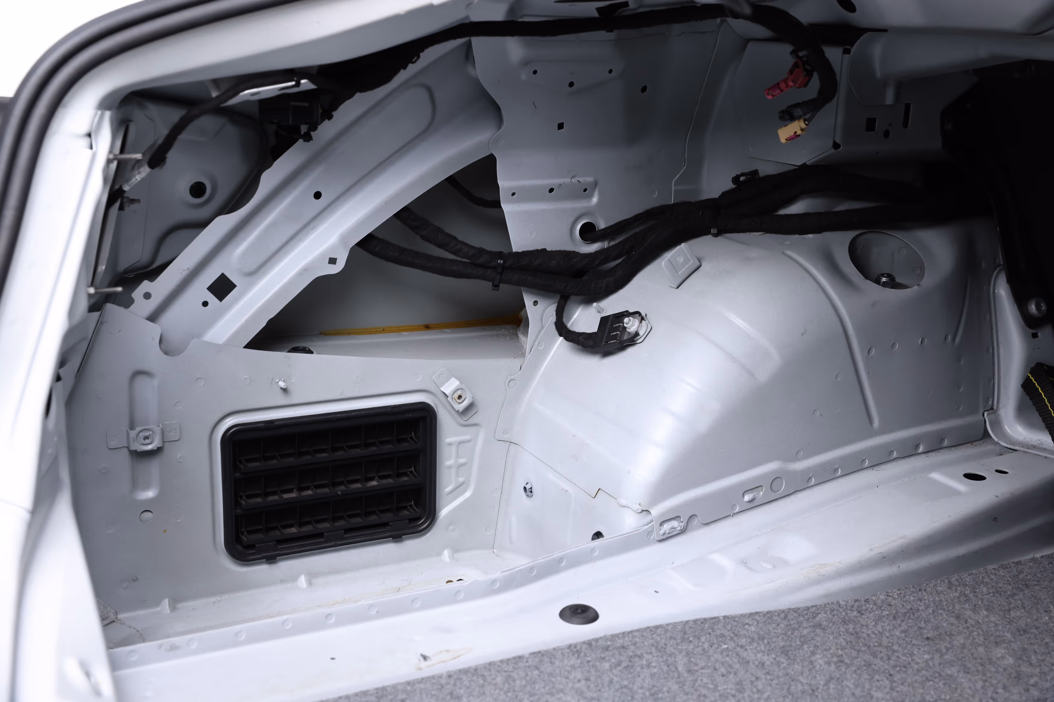 2013 BMW E92 M3 - Slicer Spec - Image 116