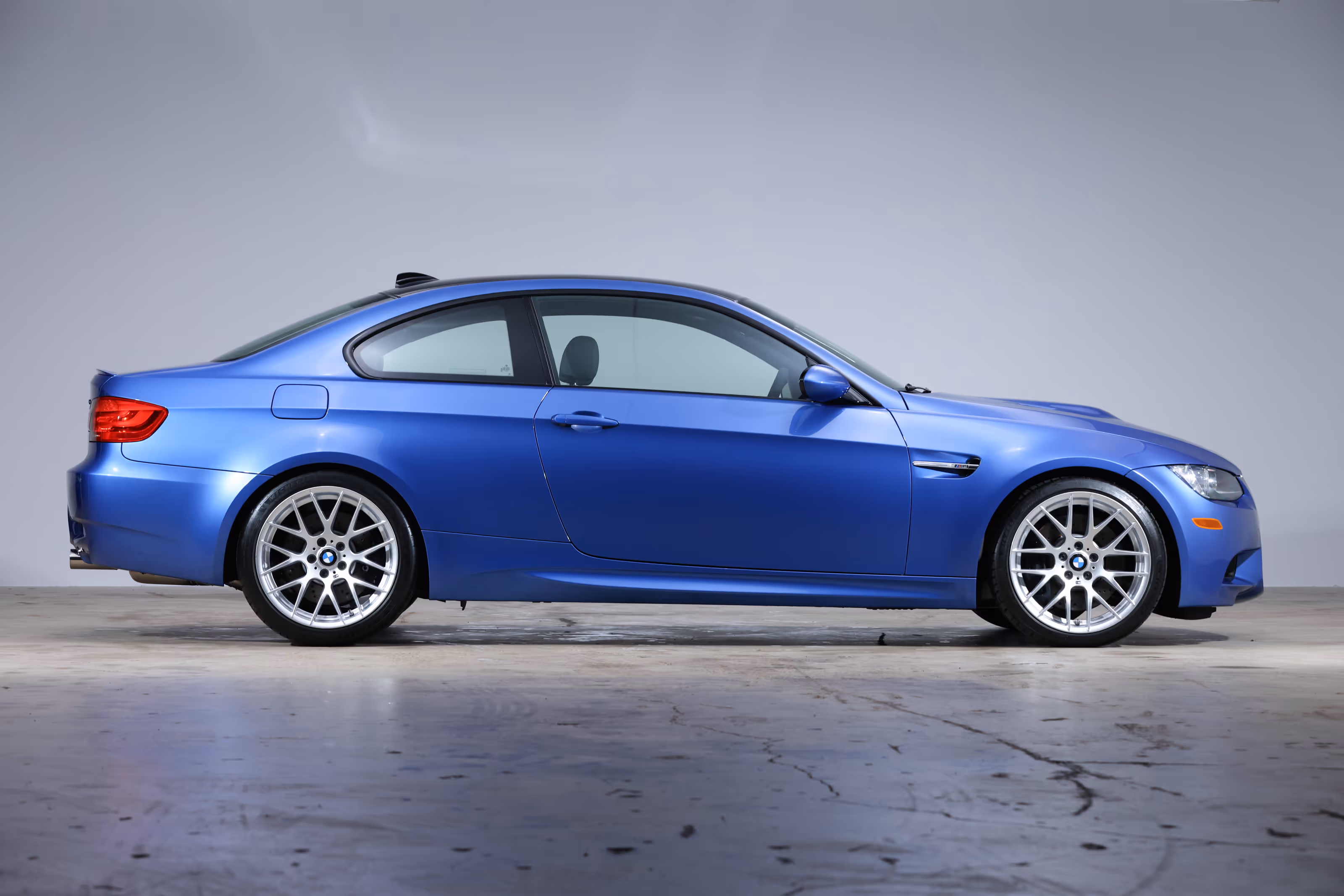 2013 BMW E92 M3 ZCP - Image 4