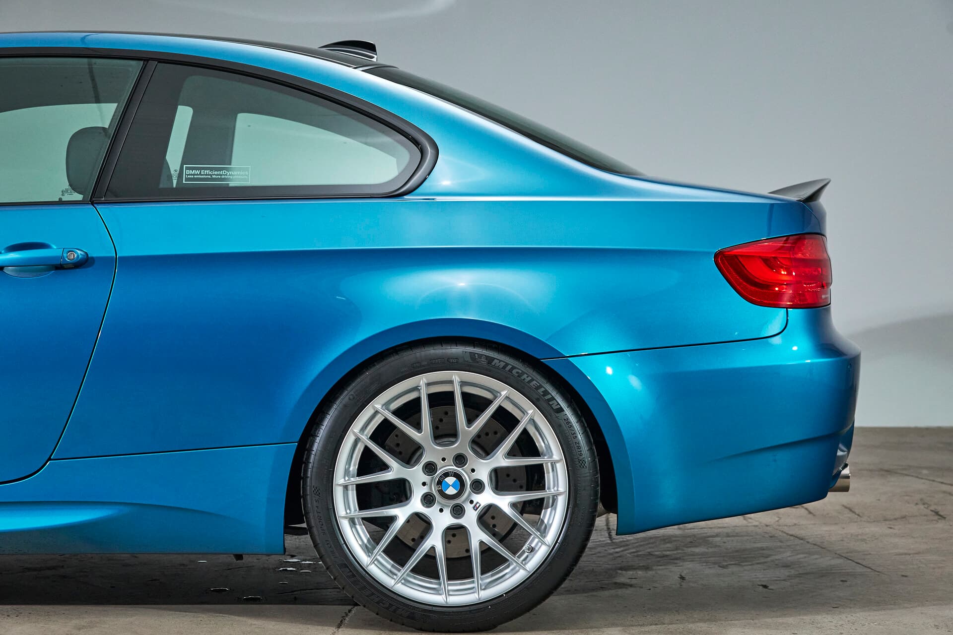 2013 BMW E92 M3 - Image 25