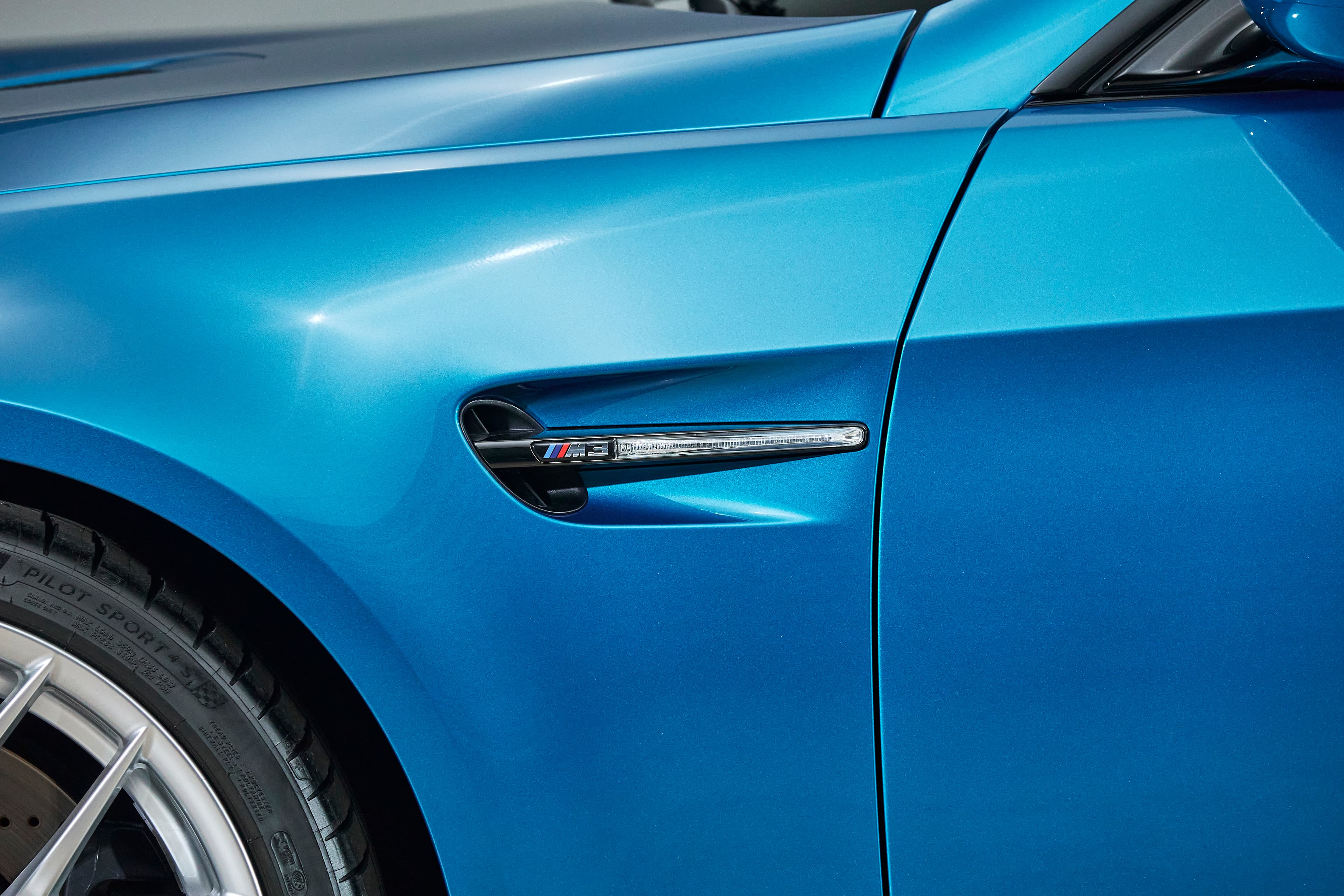 2013 BMW E92 M3 - Image 34