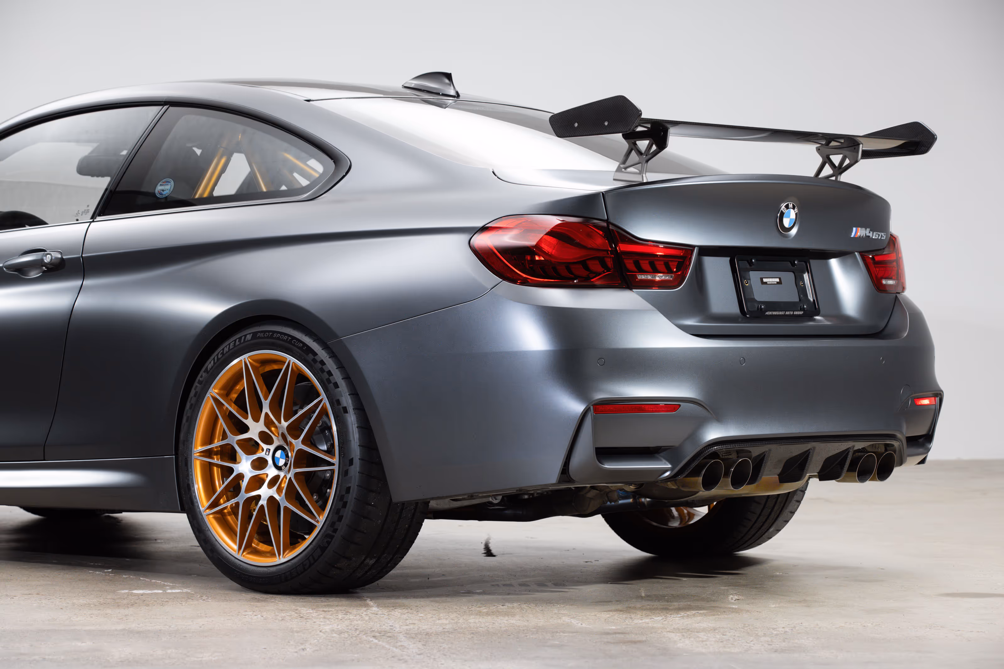 2016 BMW F82 M4 GTS
